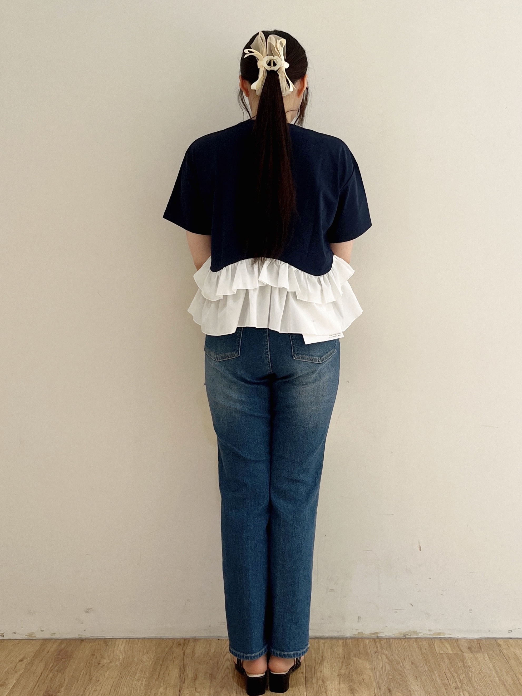 yukikaさんの「OPAQUE.CLIP｜裾フリルドッキングTシャツ【洗濯機OK】」を使ったコーディネート