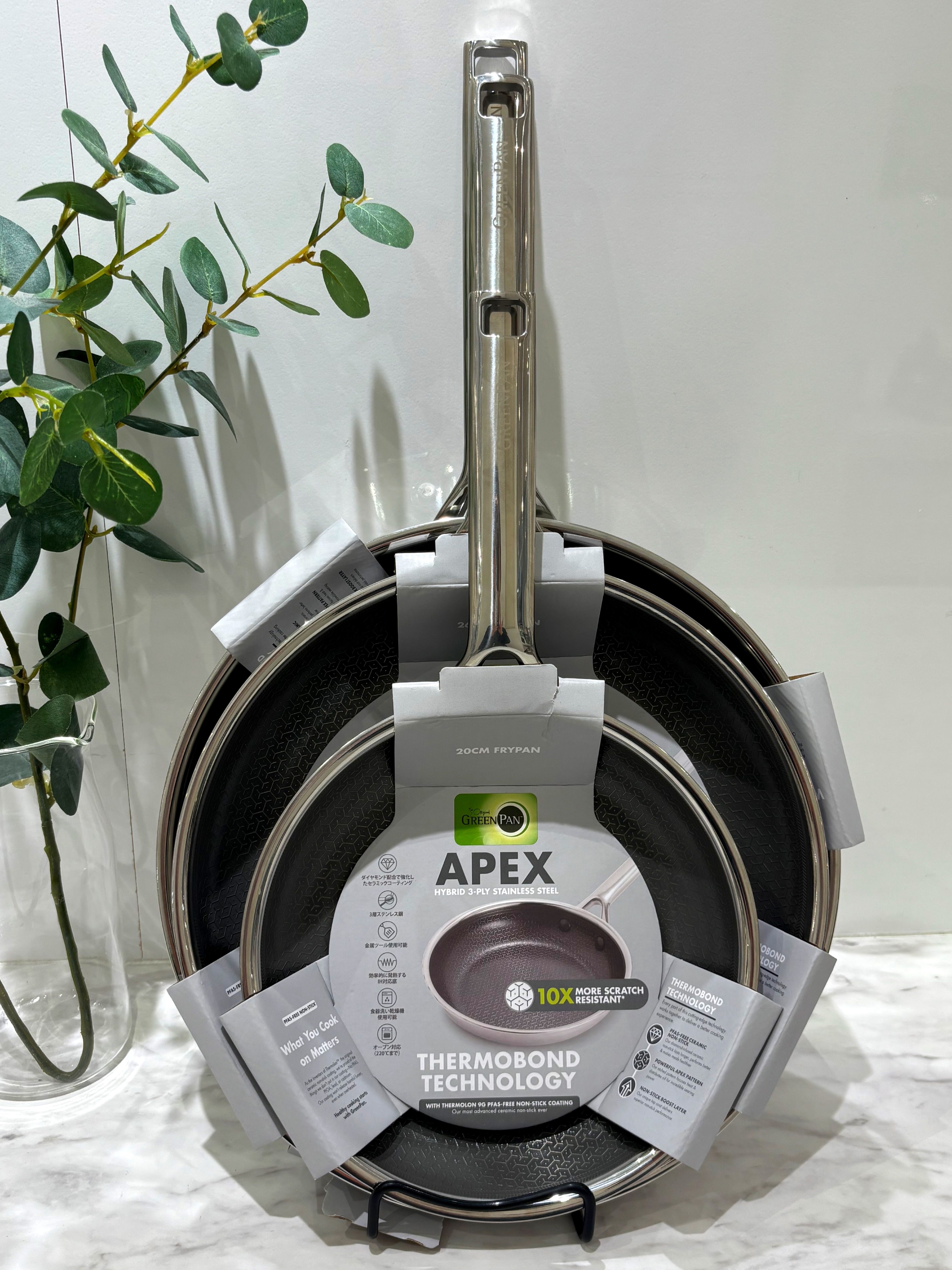 KaNaさんの「212 KITCHEN STORE｜エーペックス フライパン 20cm ＜GreenPan  グリーンパン＞」を使ったコーディネート