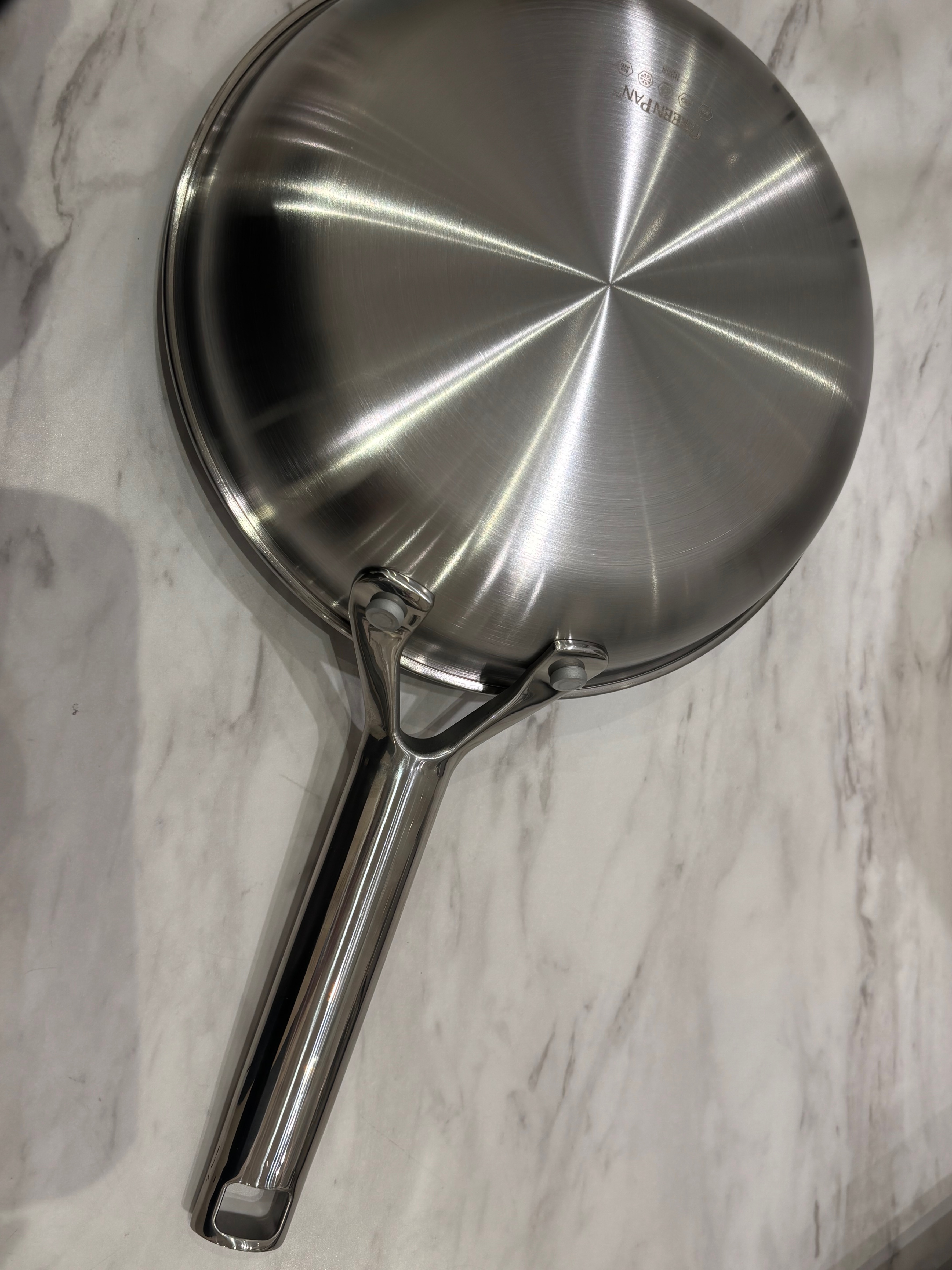 KaNaさんの「212 KITCHEN STORE｜エーペックス フライパン 20cm ＜GreenPan  グリーンパン＞」を使ったコーディネート