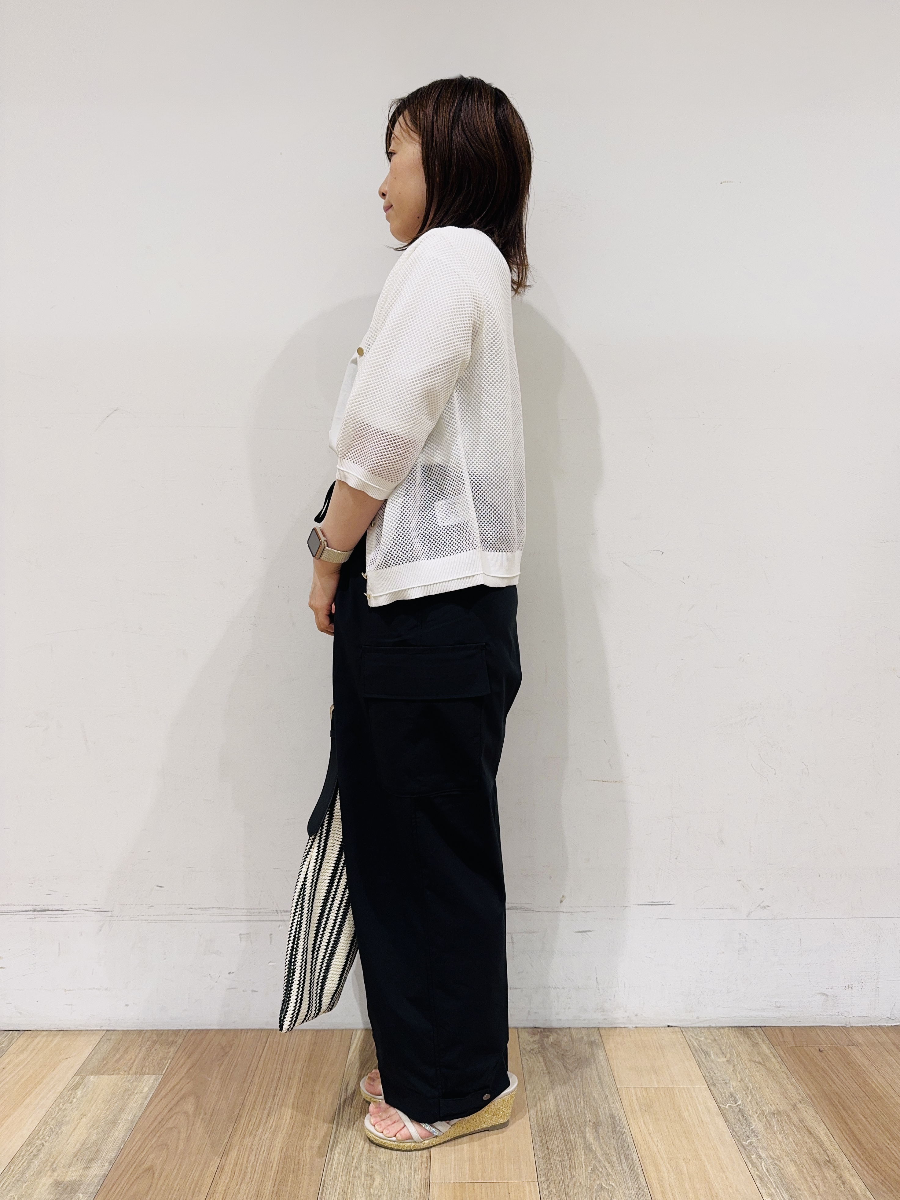 miさんの「grove｜【貴島明日香さん着用・洗える】透けない、大人のメッシュカーディガン」を使ったコーディネート