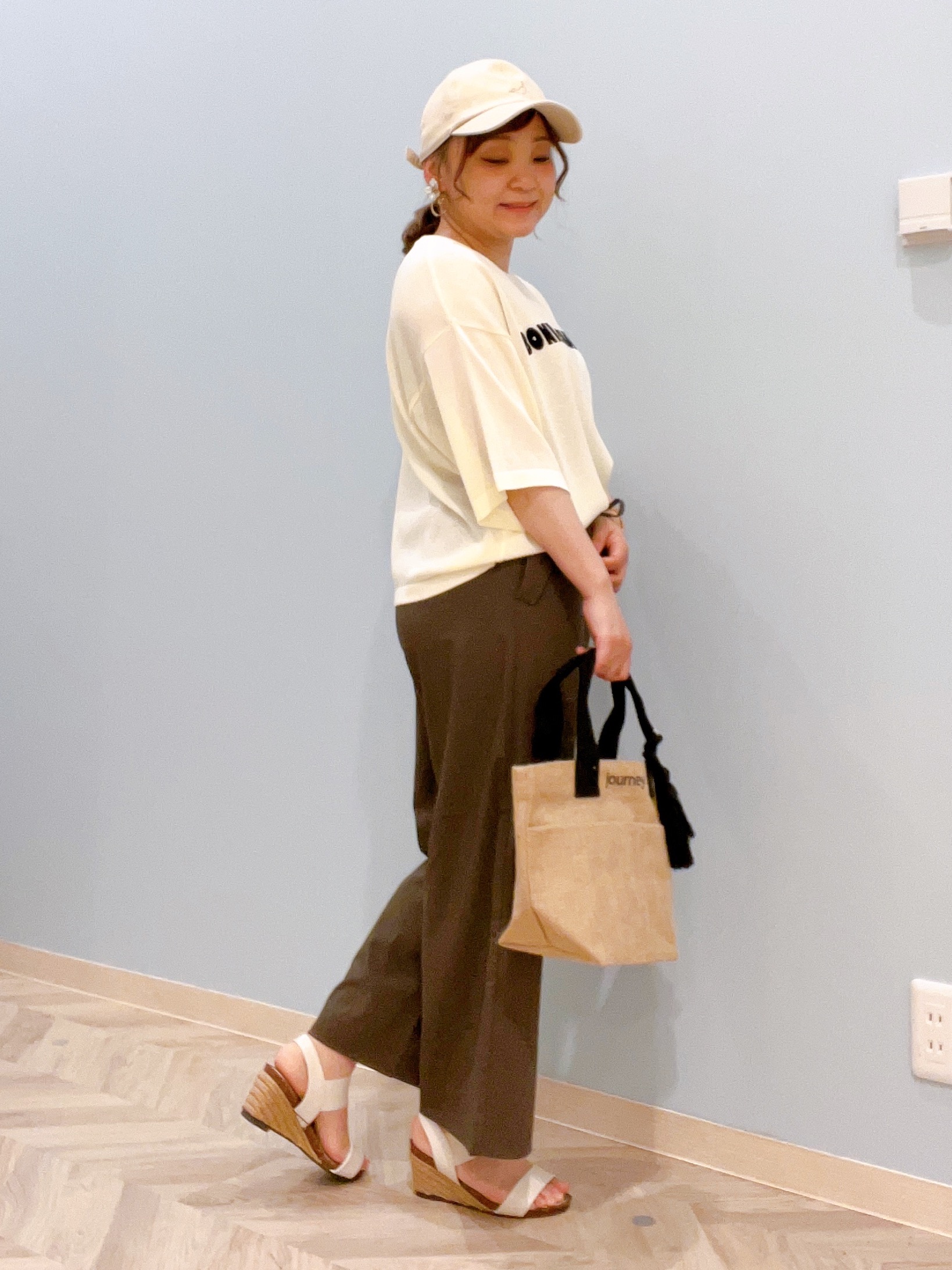 kitaさんの「SHOO･LA･RUE｜【体型カバー】程よい透け感 デザインアソート 5分袖シアーニット」を使ったコーディネート