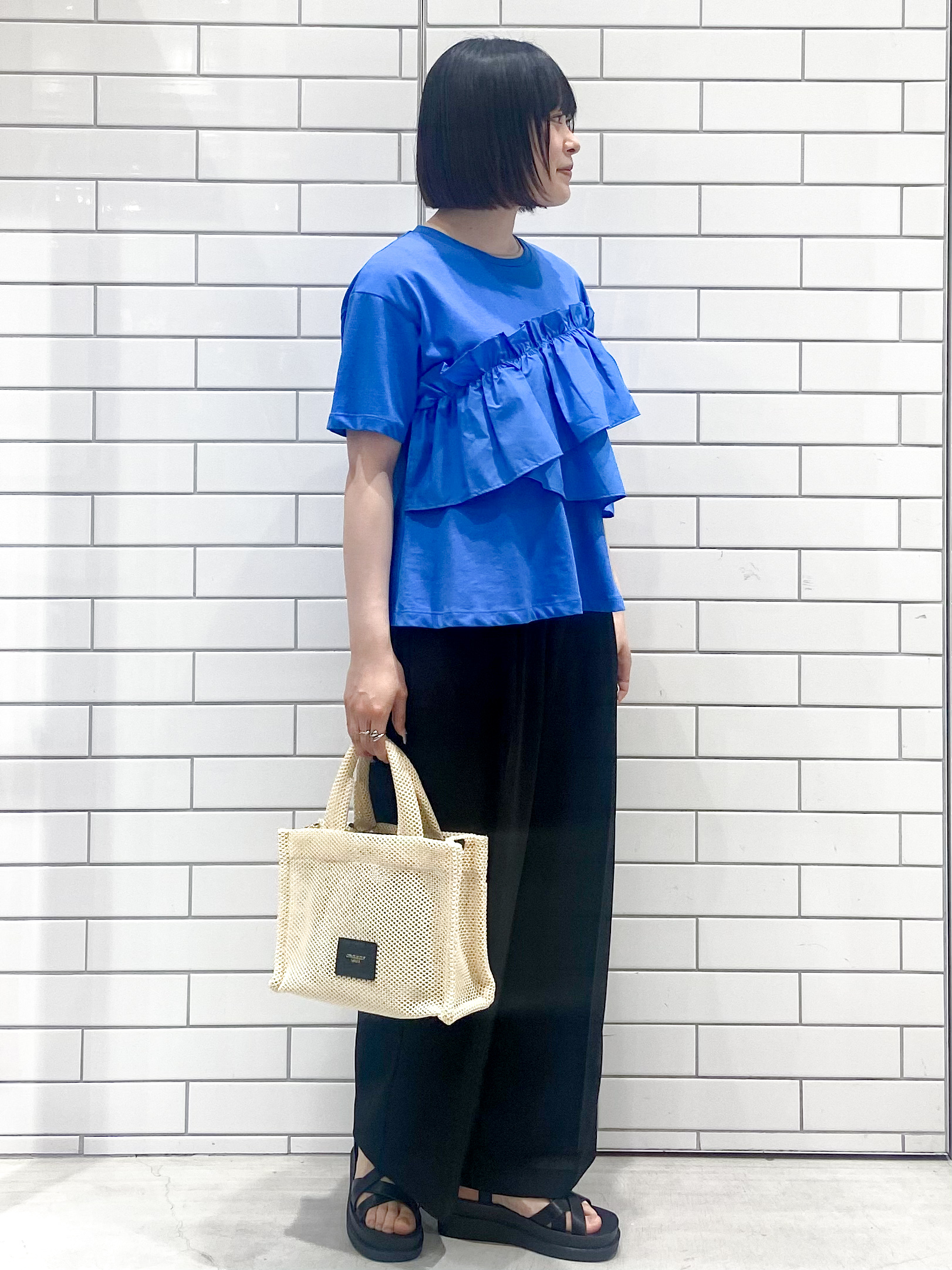 kimiさんの「OPAQUE.CLIP｜【接触冷感】アシメフリルドッキングカットソー《洗濯機OK》」を使ったコーディネート