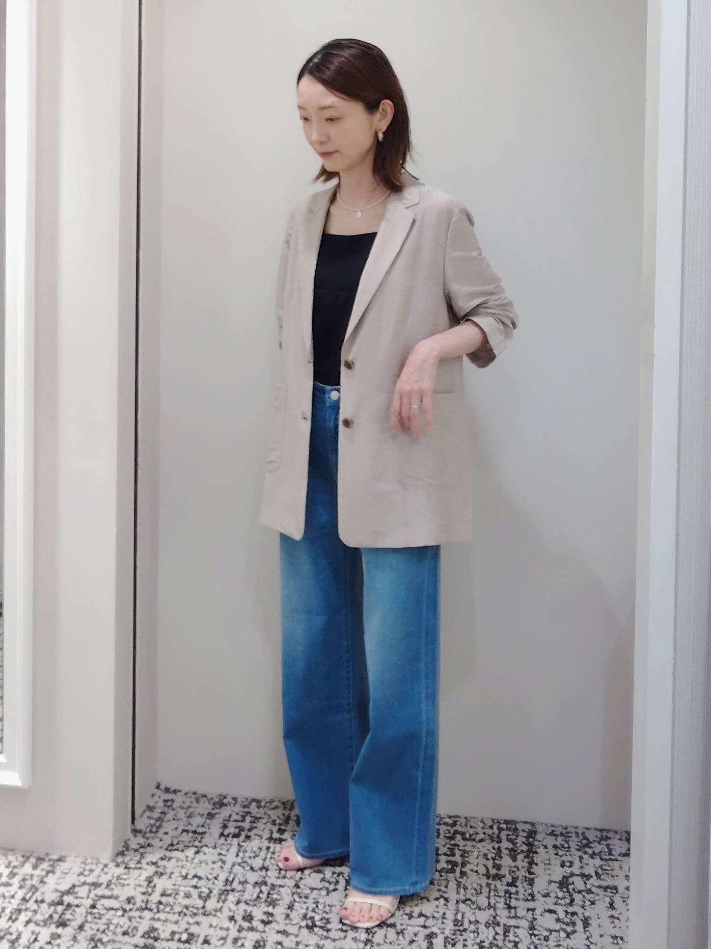 terumiさんの「UNTITLED｜【程よいシアー感/洗える】エアリーバイオジャケット」を使ったコーディネート