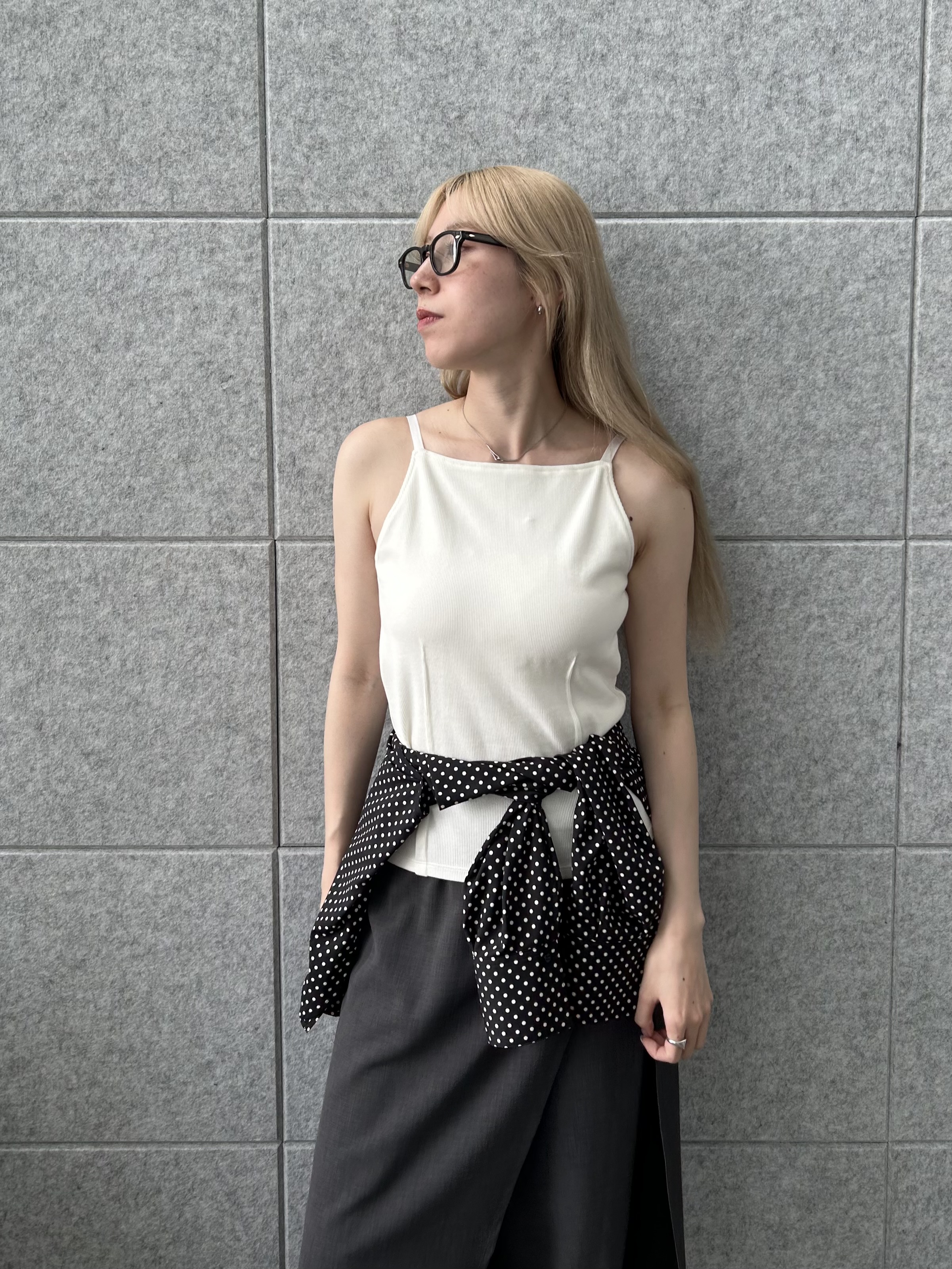 honoka Aさんの「CODE A｜edge line camisole」を使ったコーディネート