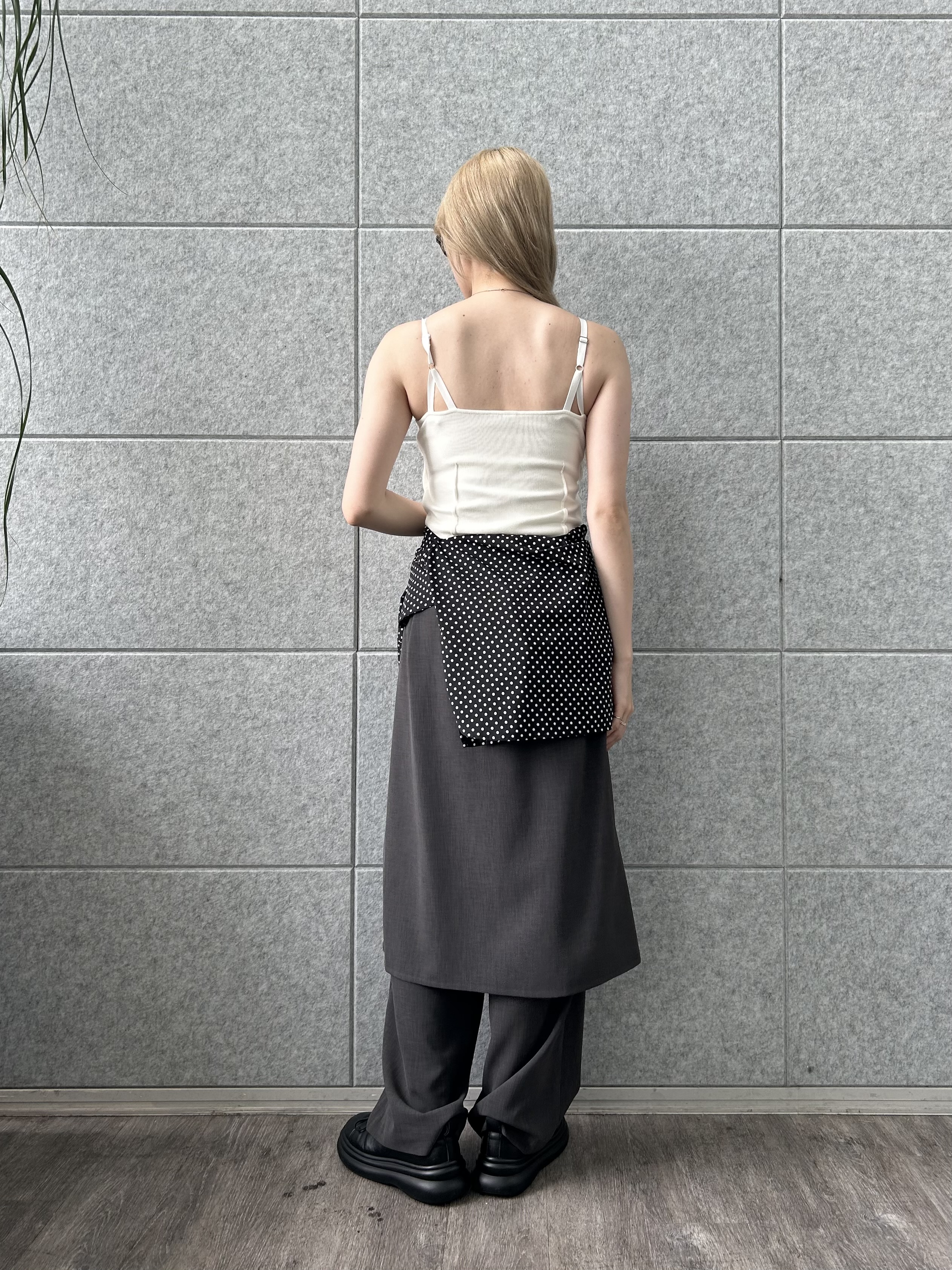 honoka Aさんの「CODE A｜edge line camisole」を使ったコーディネート