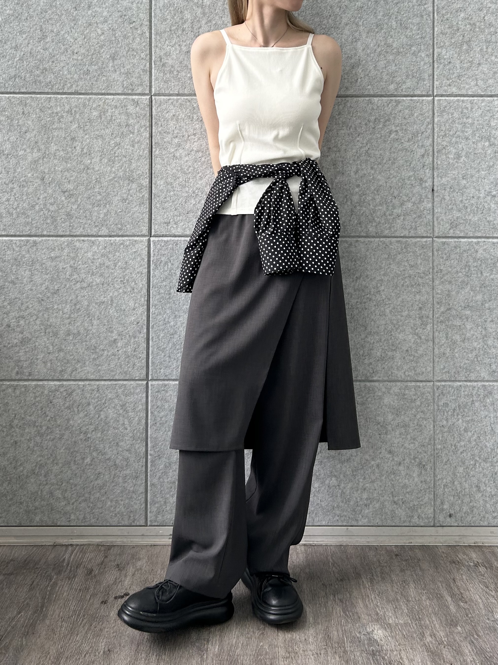honoka Aさんの「CODE A｜edge line camisole」を使ったコーディネート
