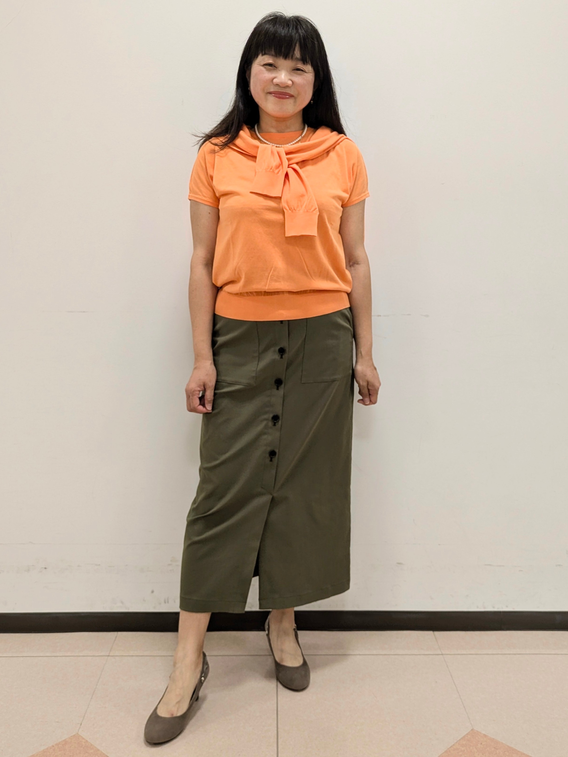 ともさんの「UNTITLED｜【9色展開/アンサンブル可】コットンクルーネックカーディガン」を使ったコーディネート