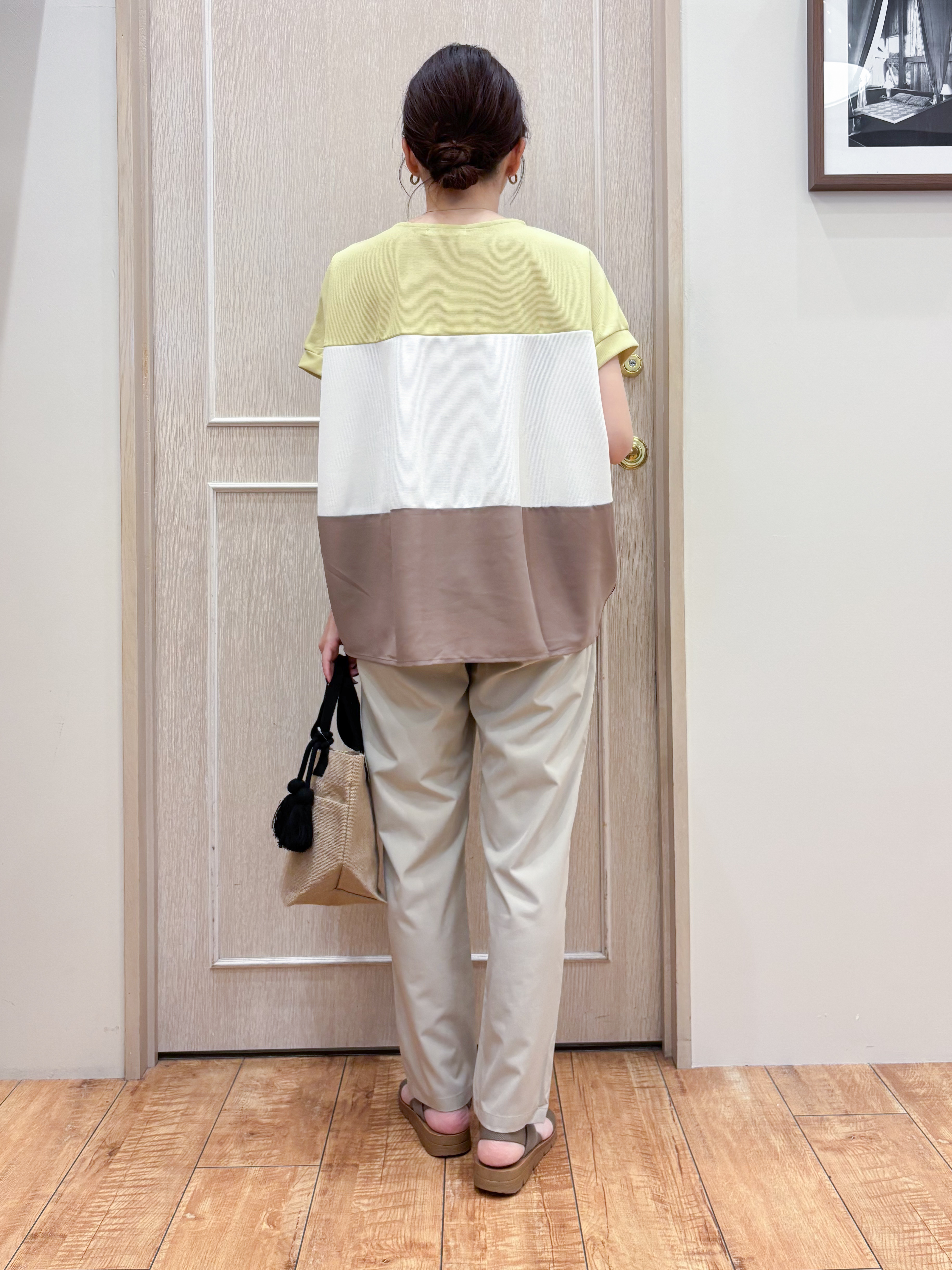 なみさんの「SHOO･LA･RUE｜【S-LL/洗濯機可/体型カバー】1枚で主役になる 3段切替 ドルマンＴシャツ」を使ったコーディネート