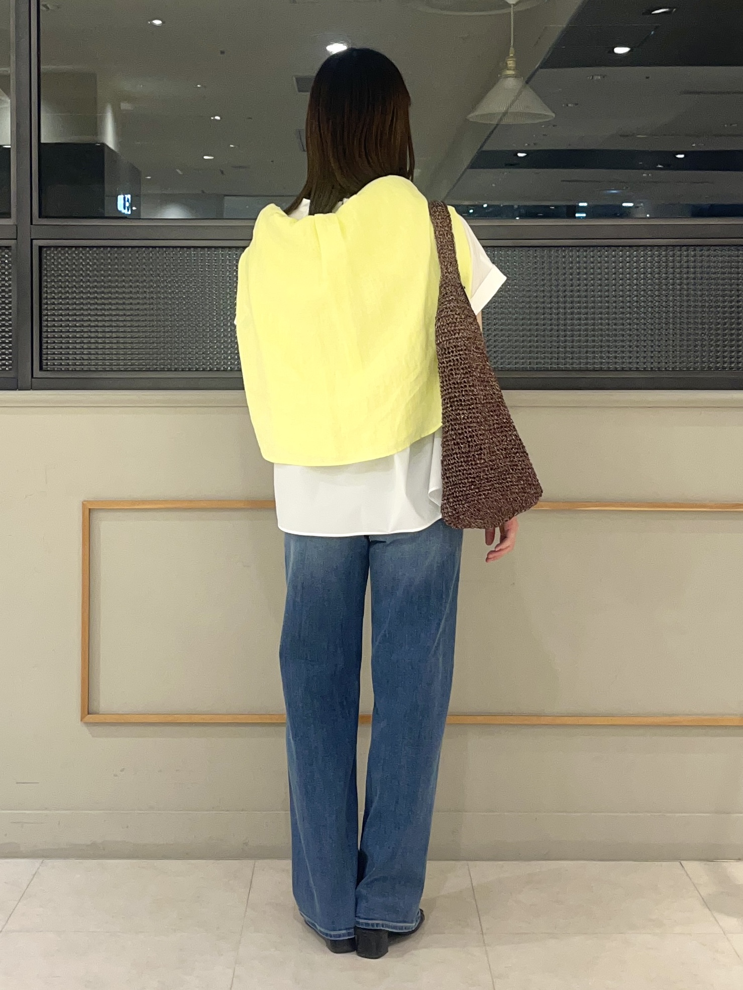 kumiさんの「INDIVI｜【撥水／UVケア／SETUP可能】軽量タックスキッパーブラウス」を使ったコーディネート