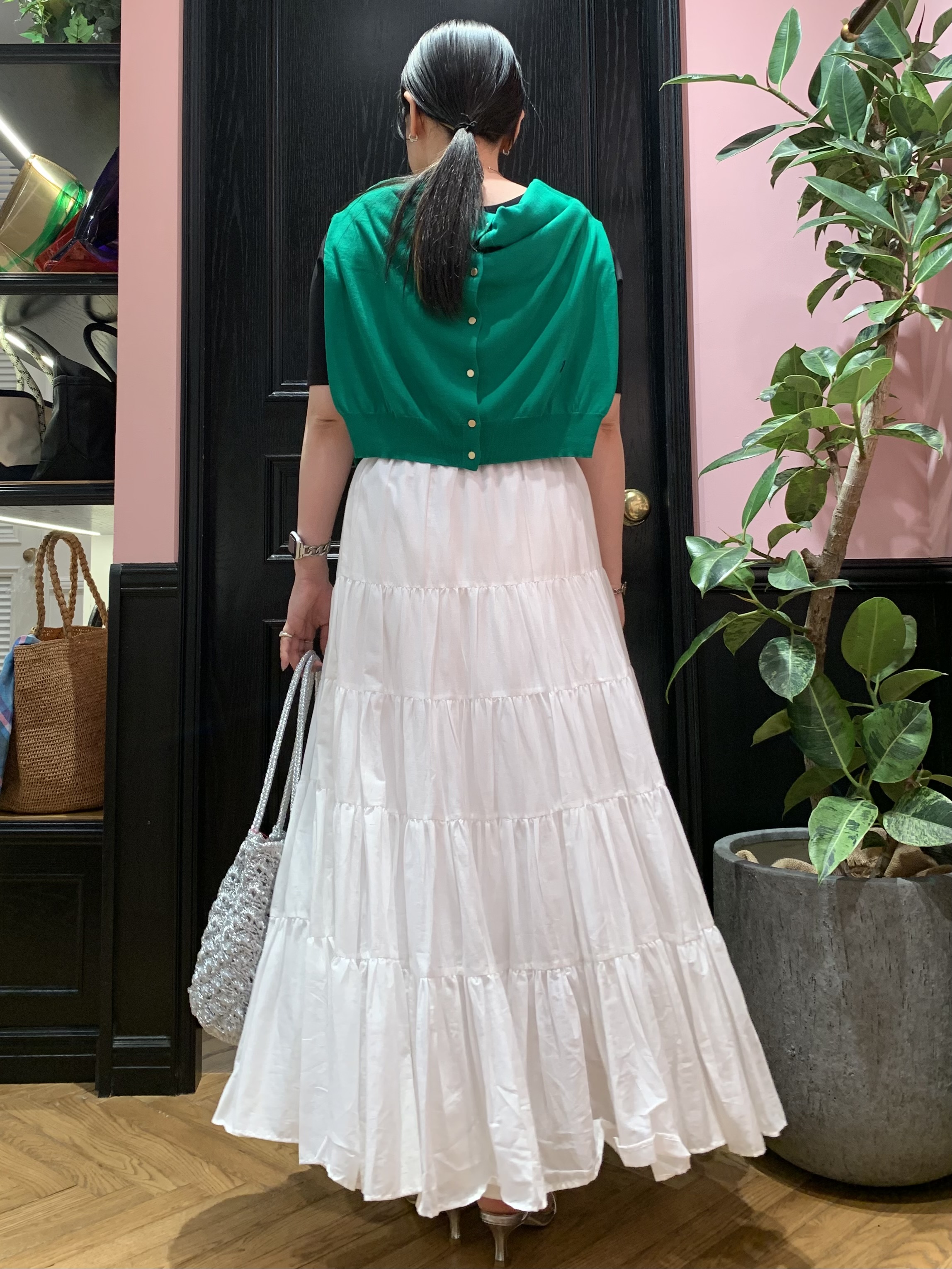 SAKAIさんの「DRESSTERIOR｜【接触冷感/UVカット/抗菌防臭/しわ防止】クールデオドラント スクエアネックプルオーバー」を使ったコーディネート