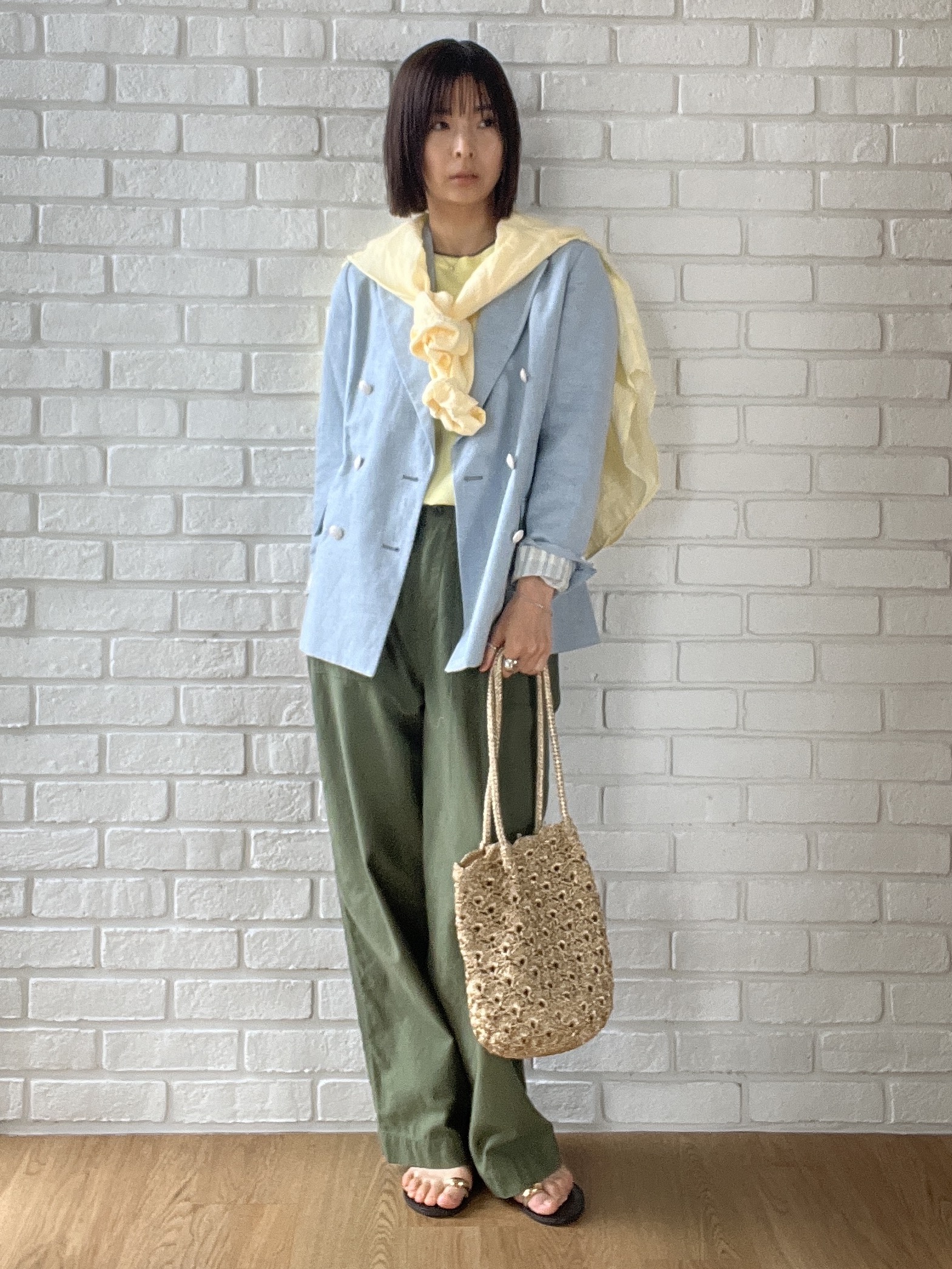 misaさんの「DRESSTERIOR｜【人気定番/ウォッシャブル】ガーメントダイラミーシャツ」を使ったコーディネート