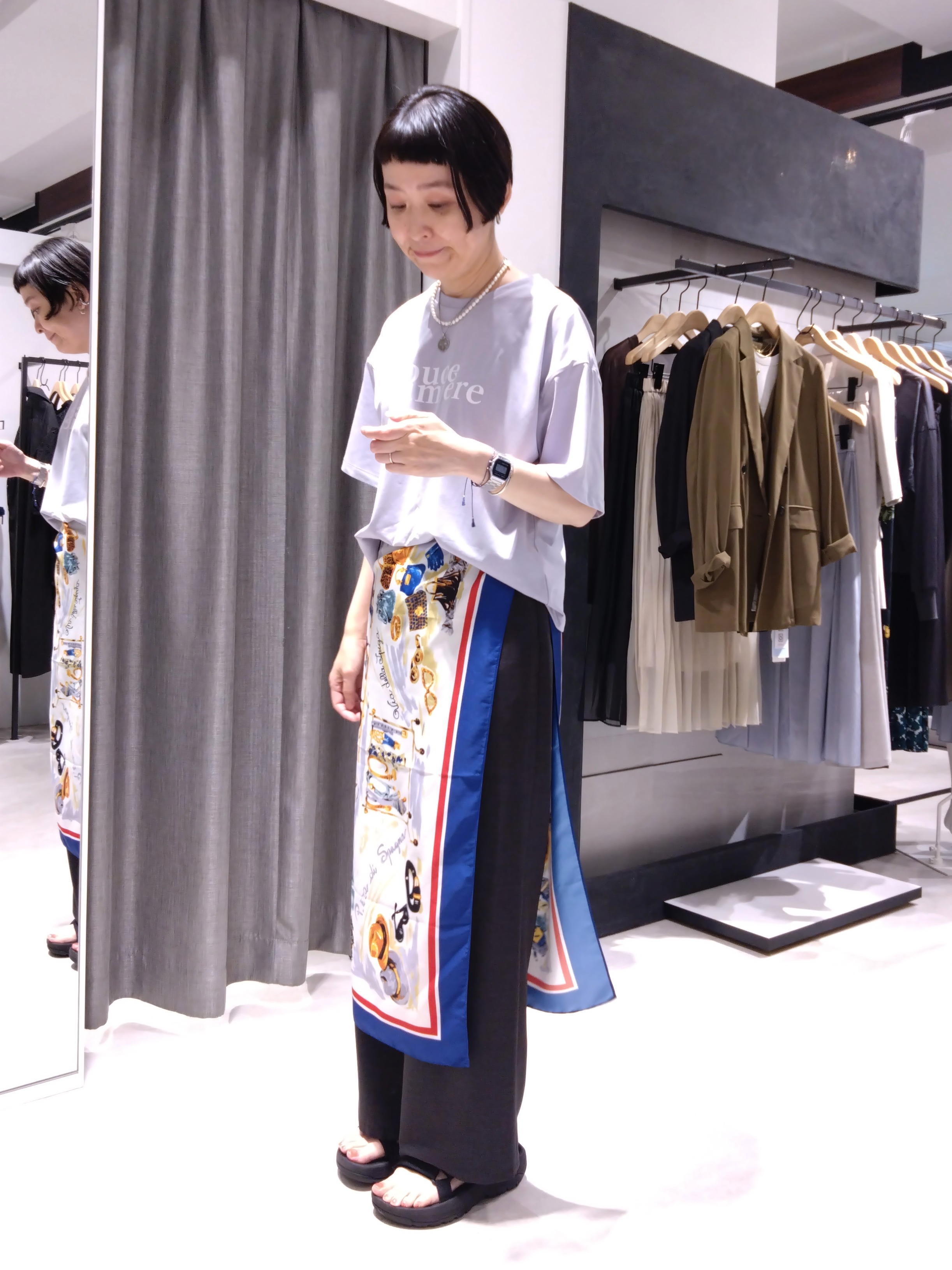 まちこさんの「UNTITLED｜コットンロゴTシャツ」を使ったコーディネート