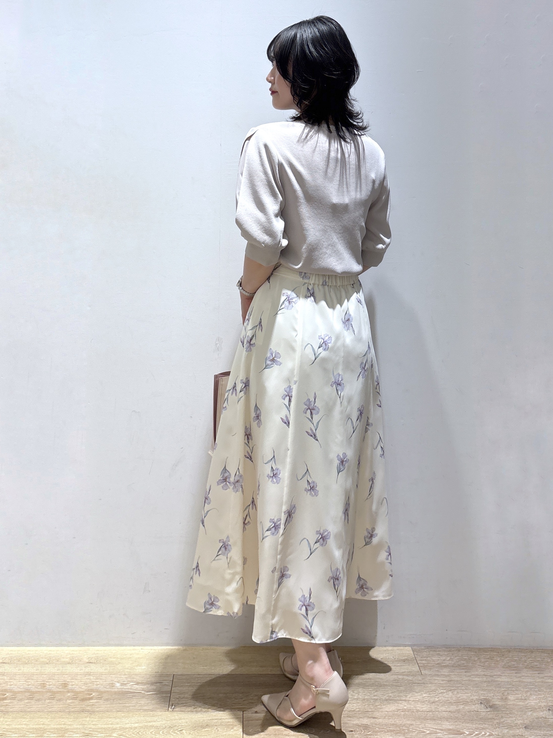 mizukiさんの「index｜【接触冷感】クールタッチラップスリーブニット《UVケア／洗濯機OK／XS～3L／9col》」を使ったコーディネート