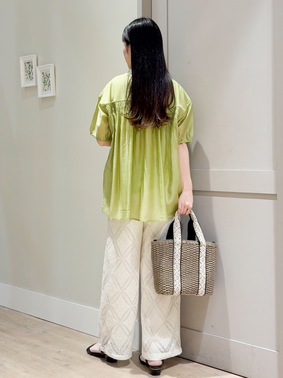 Mayuさんの「grove｜【貴島明日香さん着用/UVカット】体型カバー叶う、バックプリーツTシャツ」を使ったコーディネート