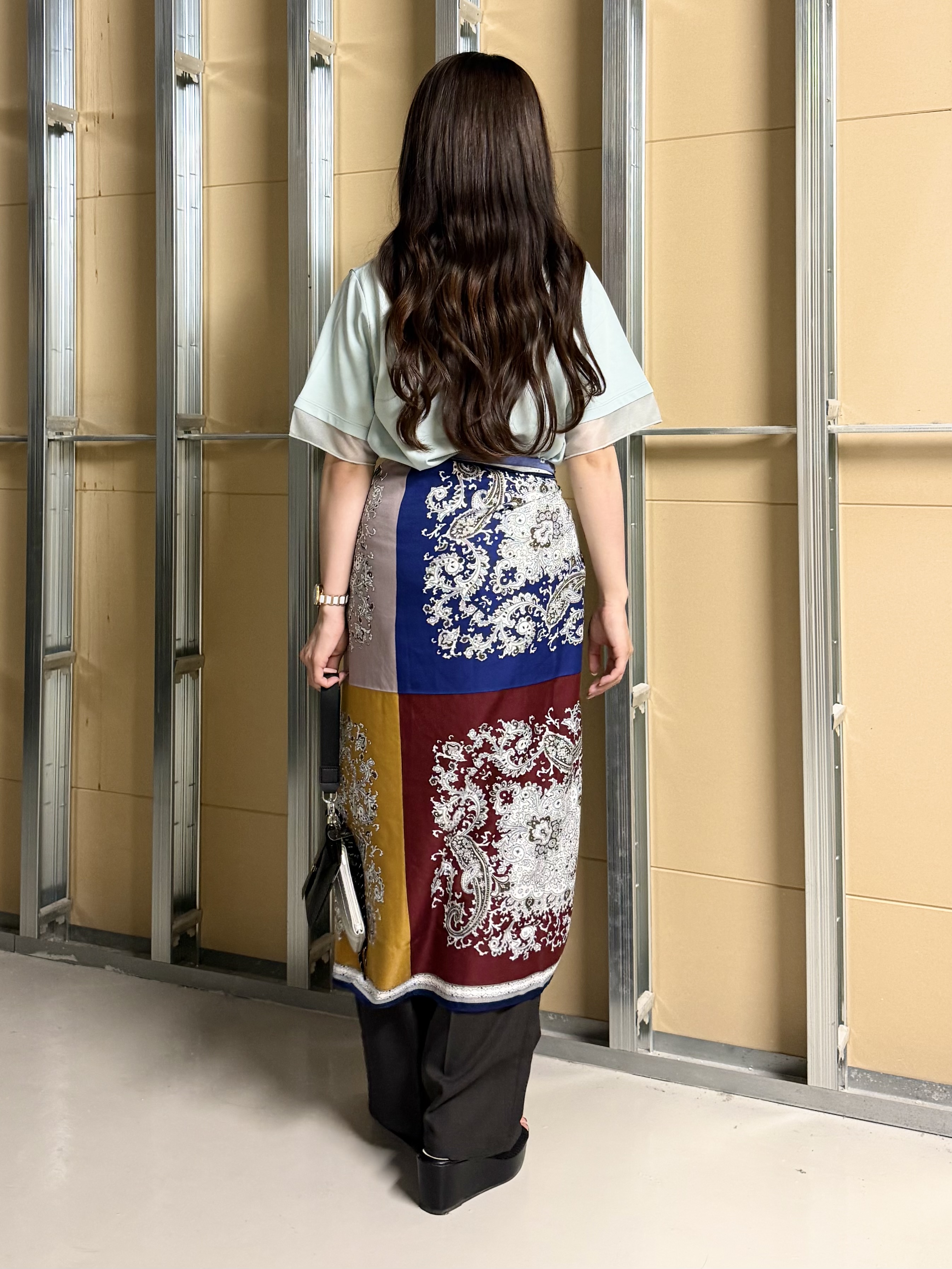 sahoさんの「THE SHOP TK｜【M-XL/ひんやり】上品な透け感 袖口シアーTシャツ」を使ったコーディネート