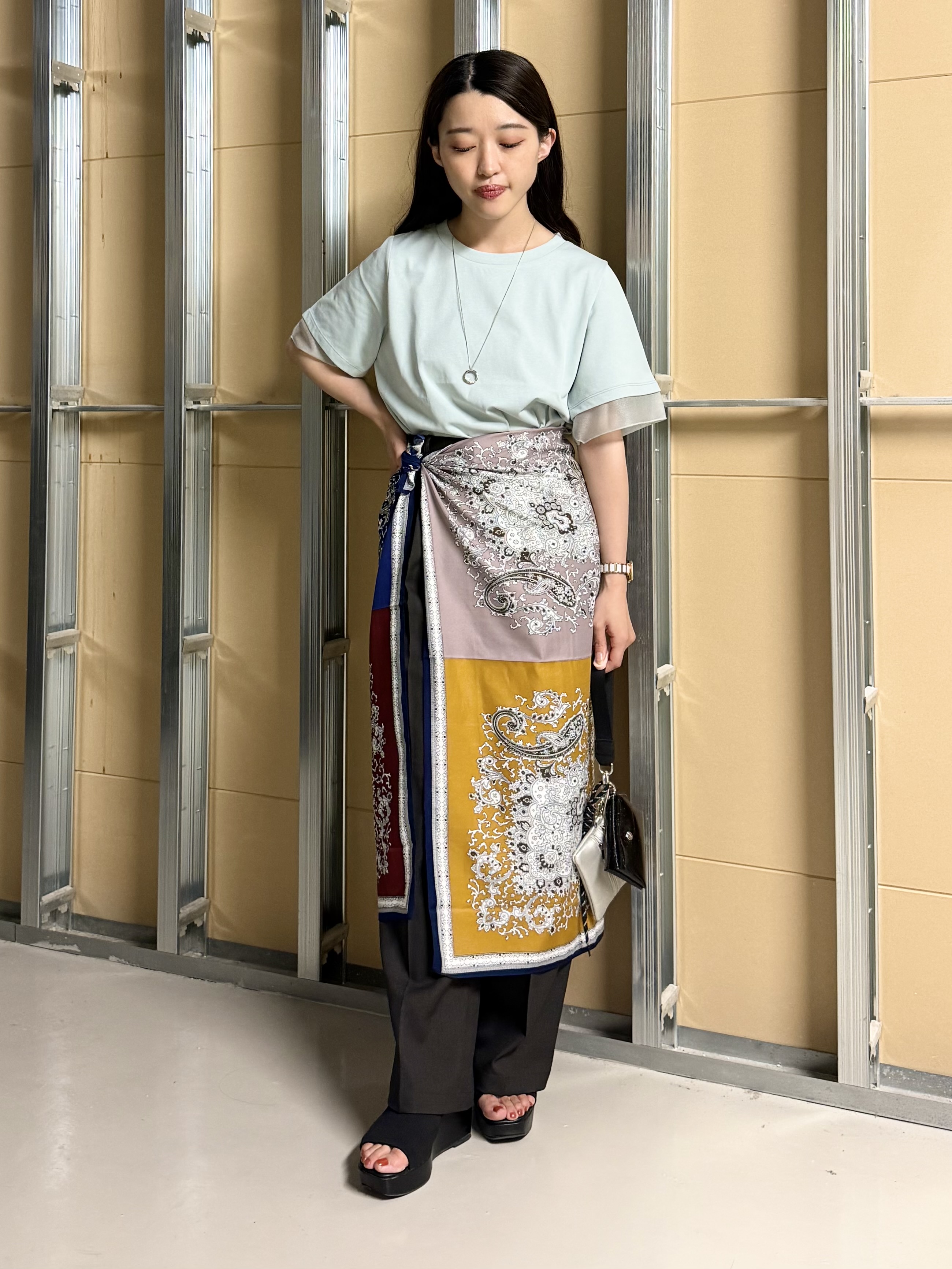 sahoさんの「THE SHOP TK｜【M-XL/ひんやり】上品な透け感 袖口シアーTシャツ」を使ったコーディネート