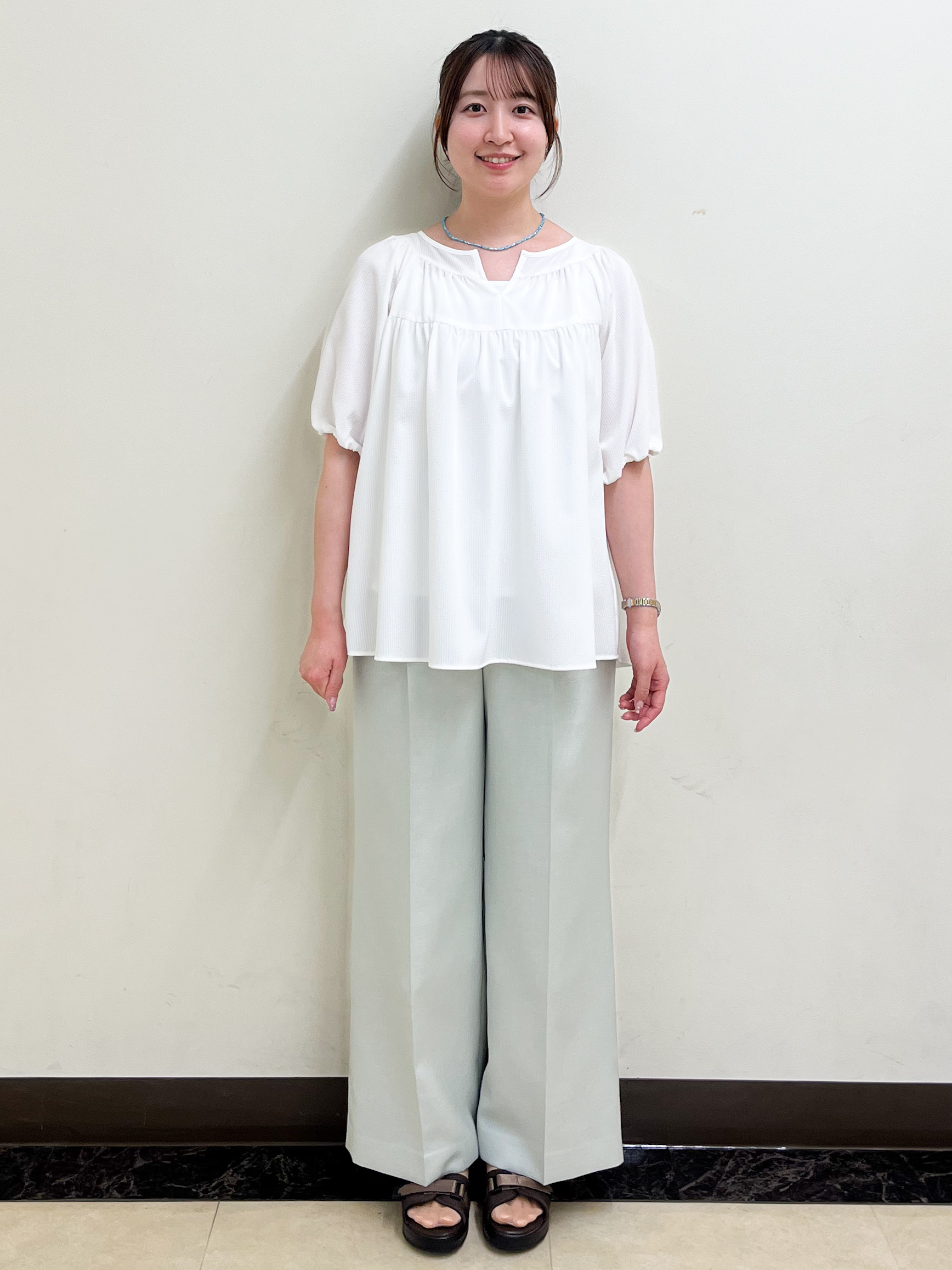 mikikoさんの「Reflect｜ギャザーデザインブラウス」を使ったコーディネート