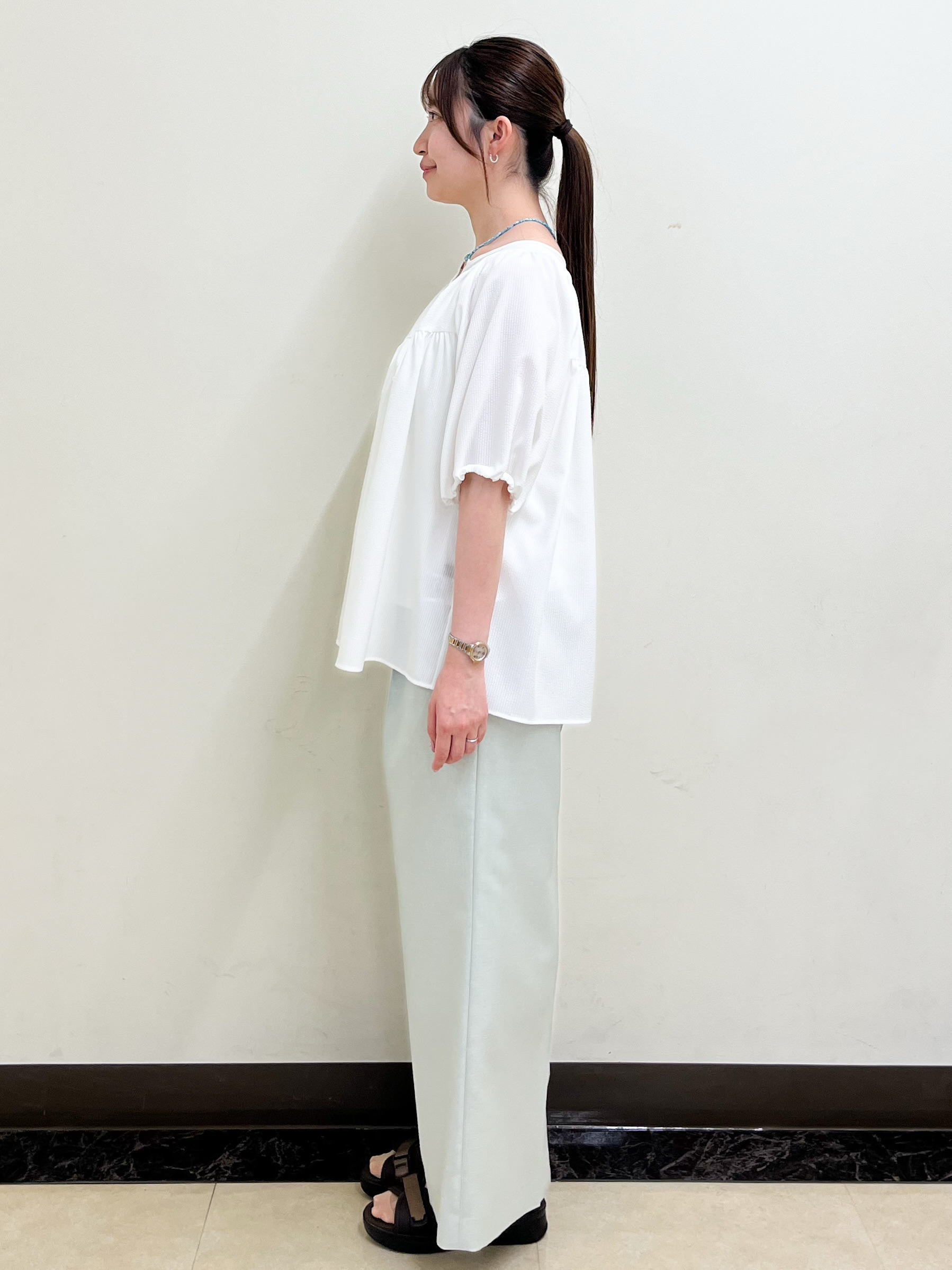 mikikoさんの「Reflect｜ギャザーデザインブラウス」を使ったコーディネート
