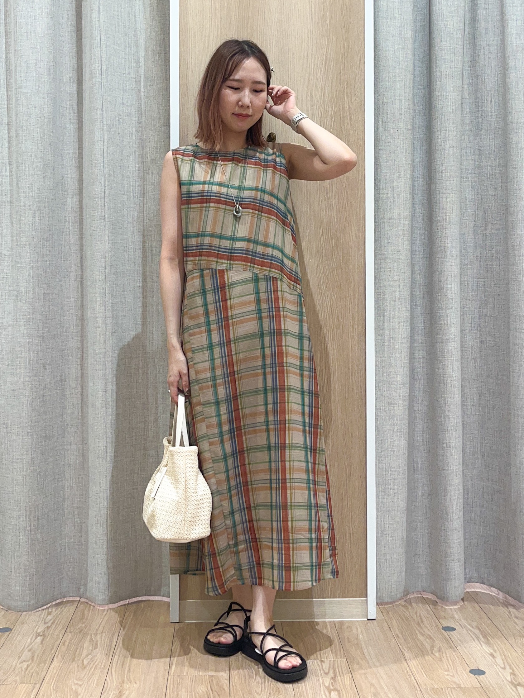 みーちゃんさんの「grove｜高評価！【接触冷感／UVカットetc】ベーシックショートカーディガン」を使ったコーディネート