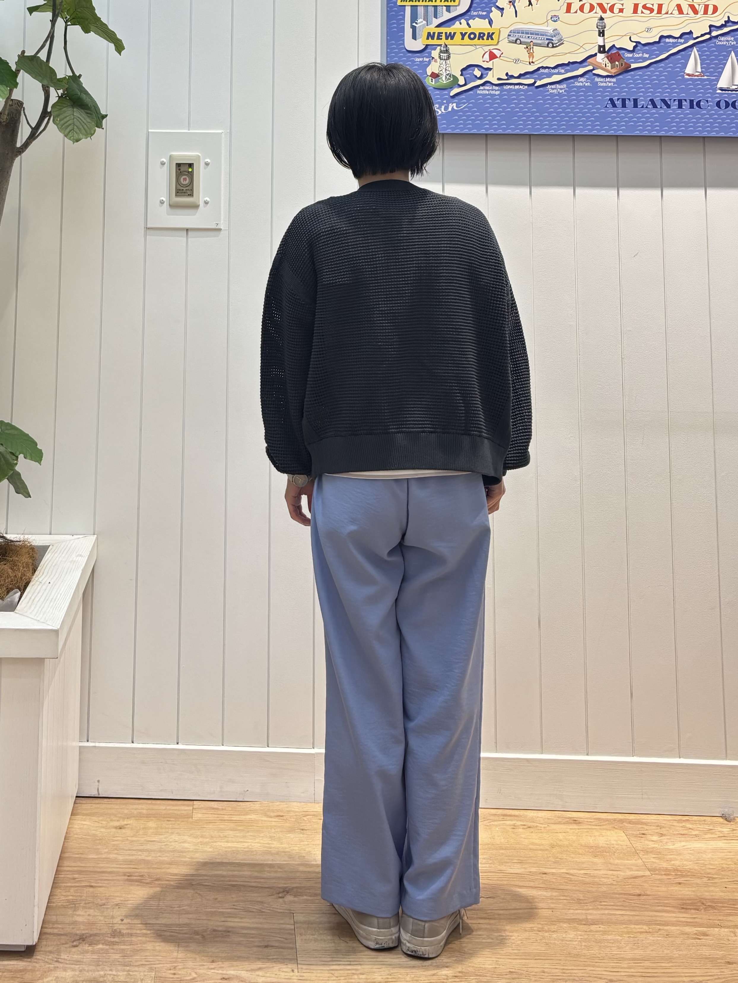 OKADAさんの「Dessin｜【接触冷感/ウエストゴム/洗える】イージーワイドパンツ」を使ったコーディネート
