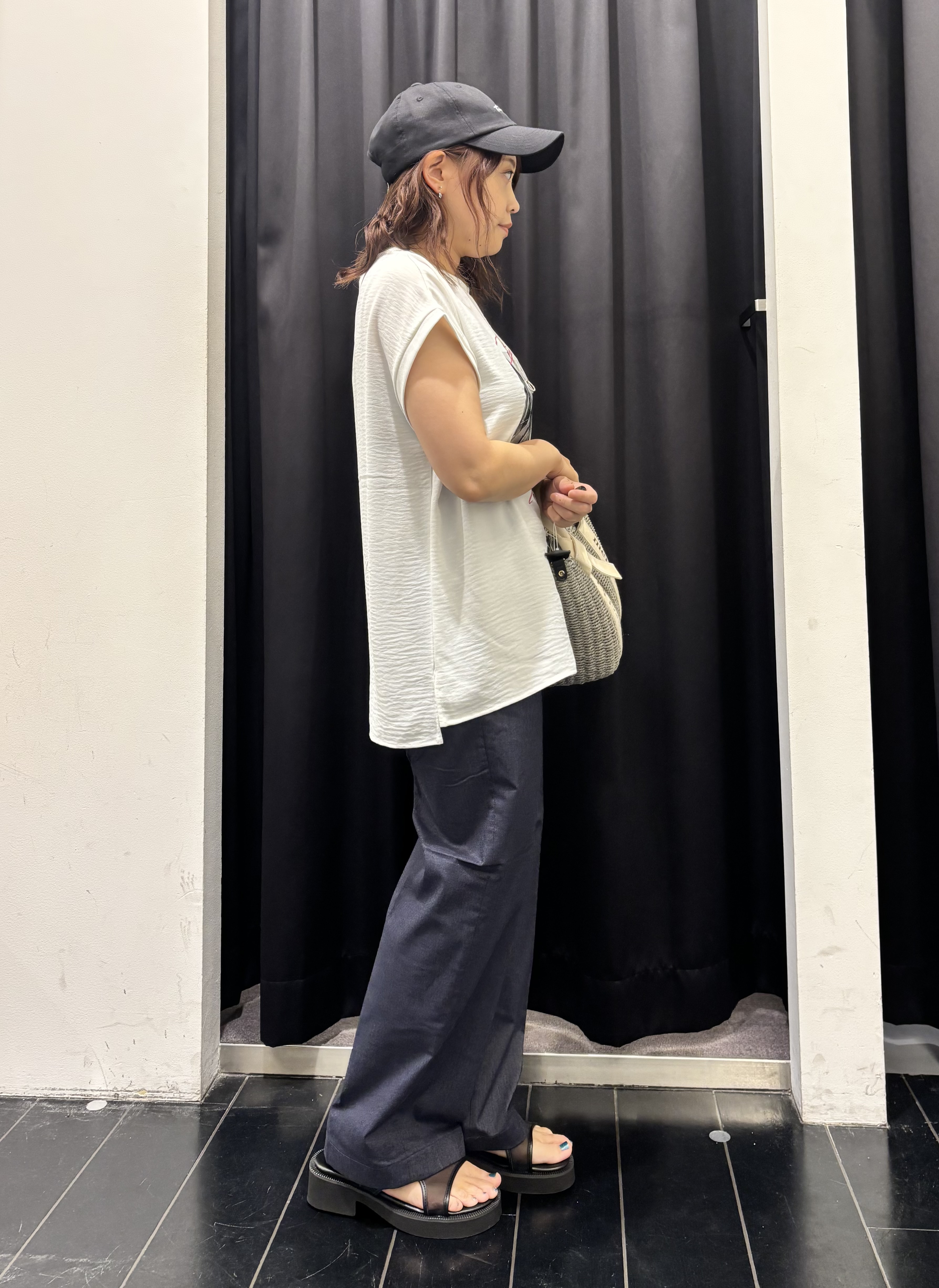 mameさんの「THE SHOP TK｜【ひんやりさらさら】軽やかに着られる プリントTシャツ」を使ったコーディネート