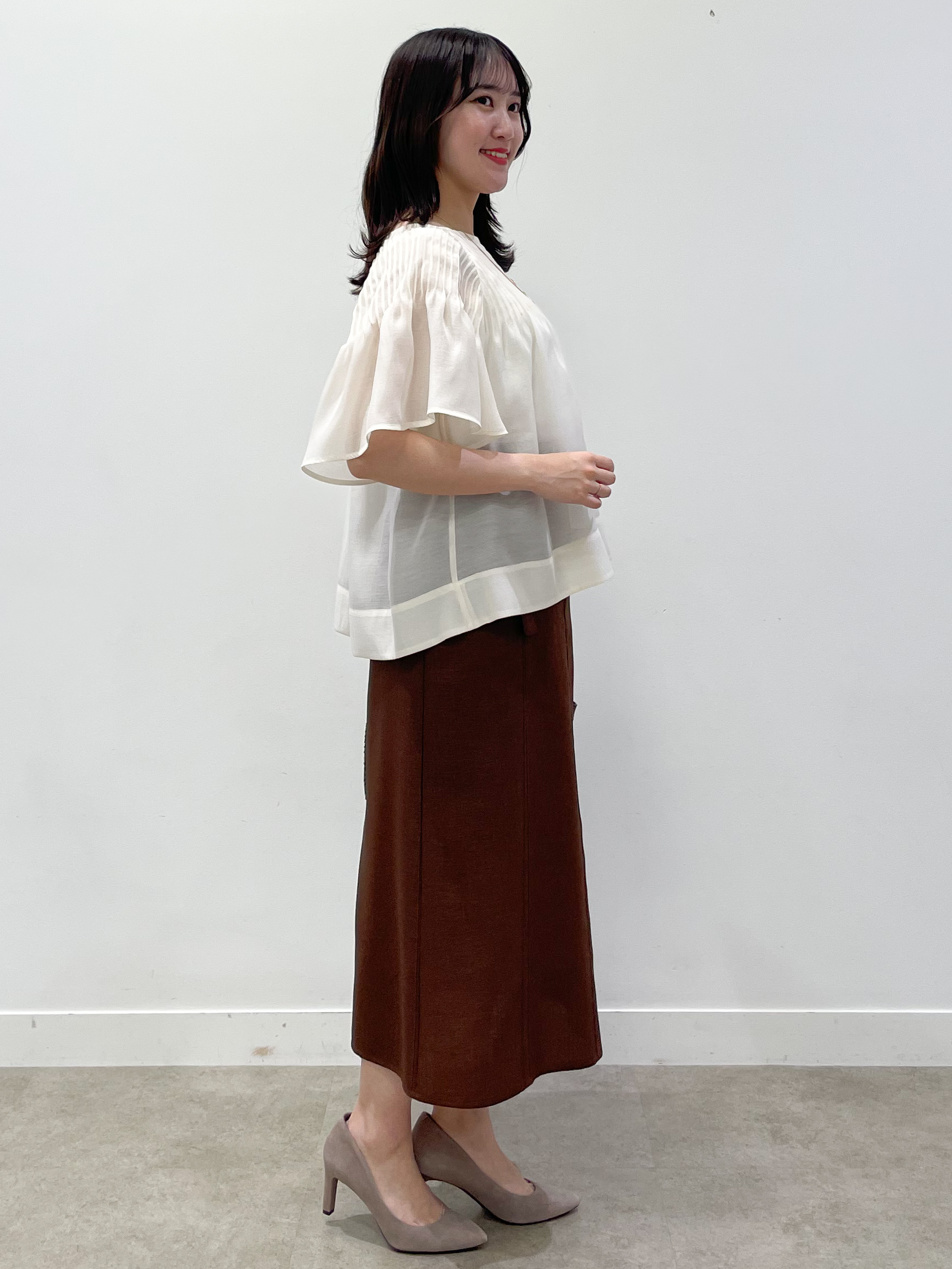 yukariさんの「Reflect｜ピンタックデザインフレアスリーブブラウス」を使ったコーディネート