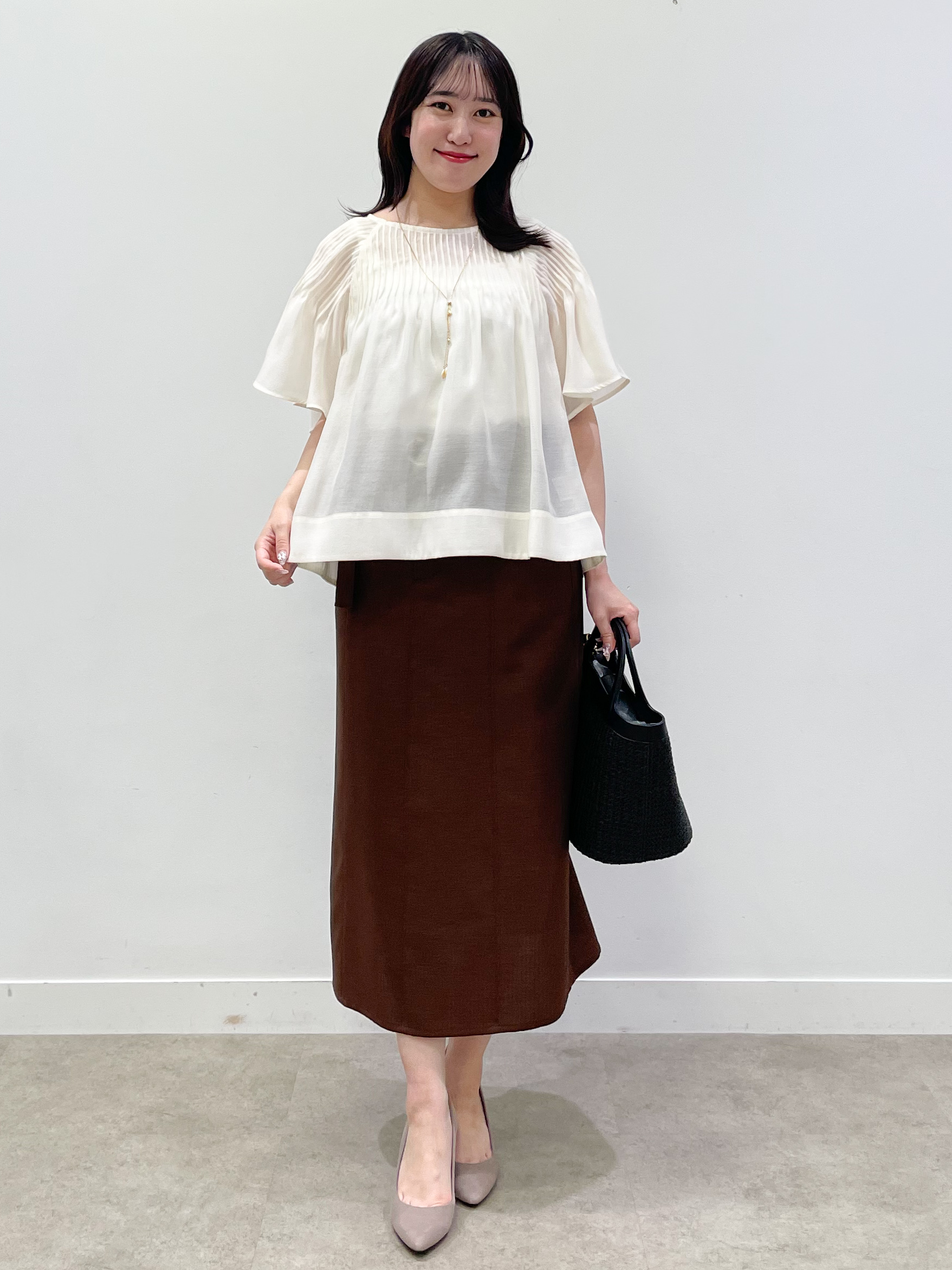 yukariさんの「Reflect｜ピンタックデザインフレアスリーブブラウス」を使ったコーディネート