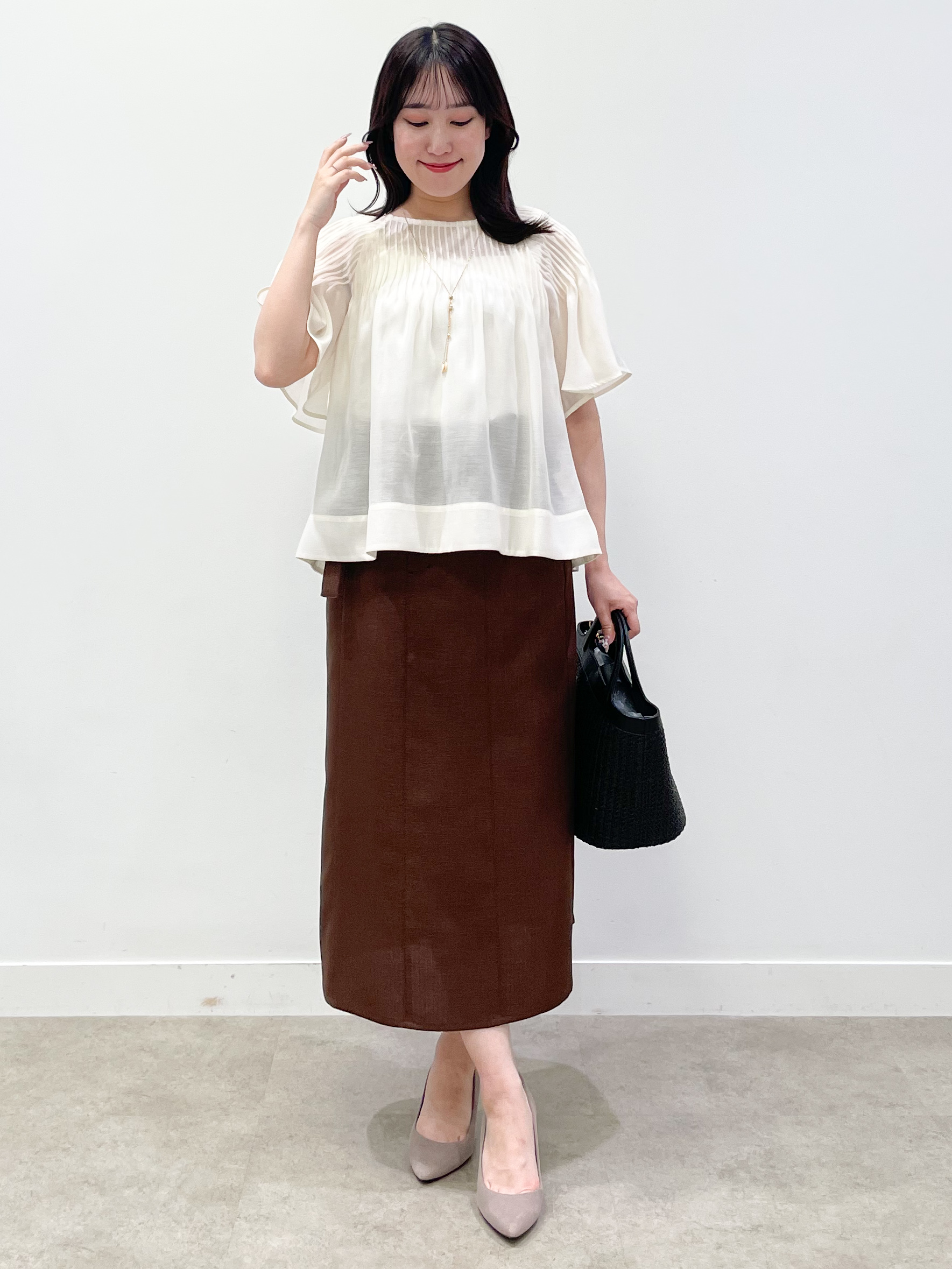 yukariさんの「Reflect｜ピンタックデザインフレアスリーブブラウス」を使ったコーディネート