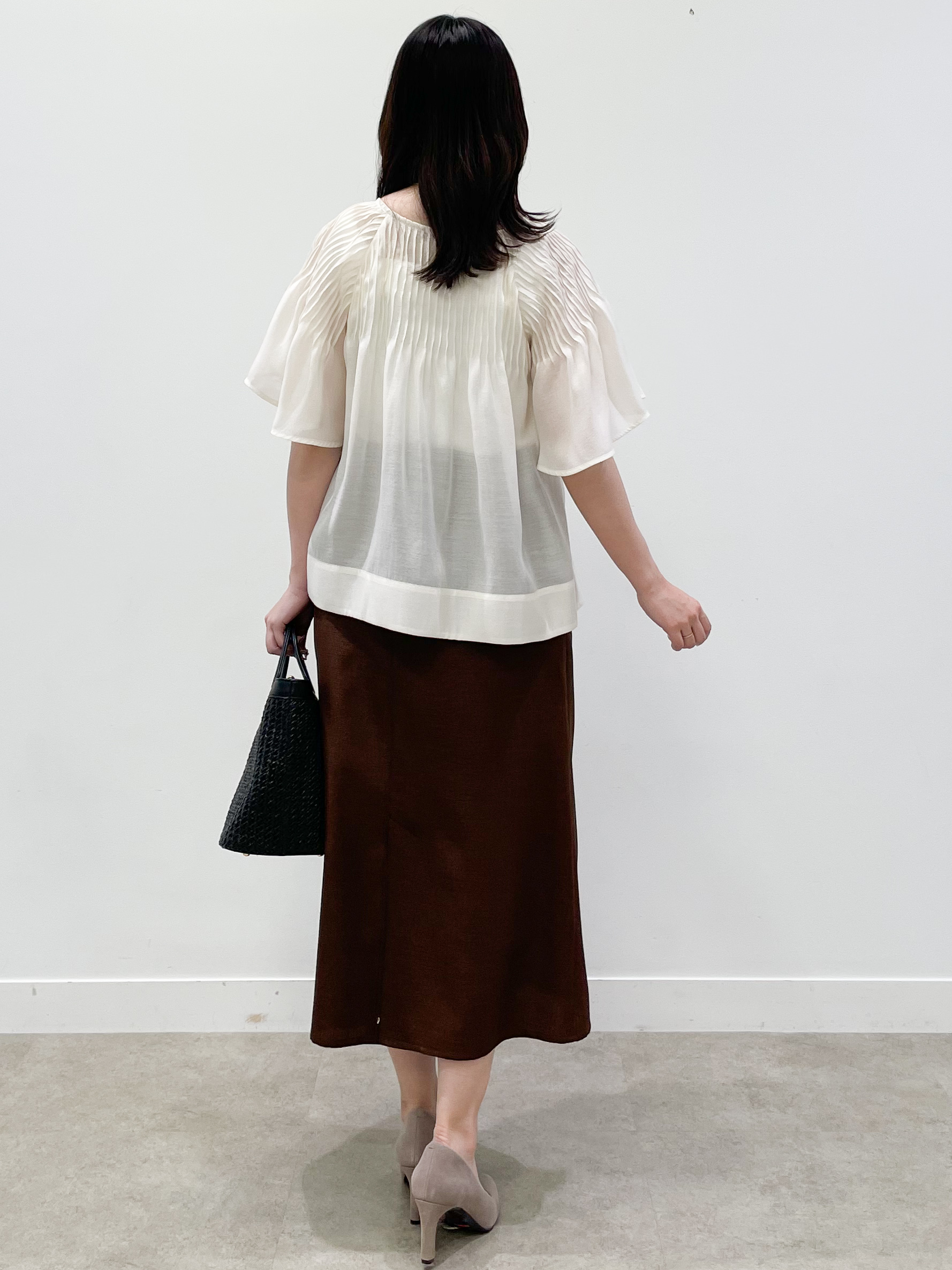 yukariさんの「Reflect｜ピンタックデザインフレアスリーブブラウス」を使ったコーディネート