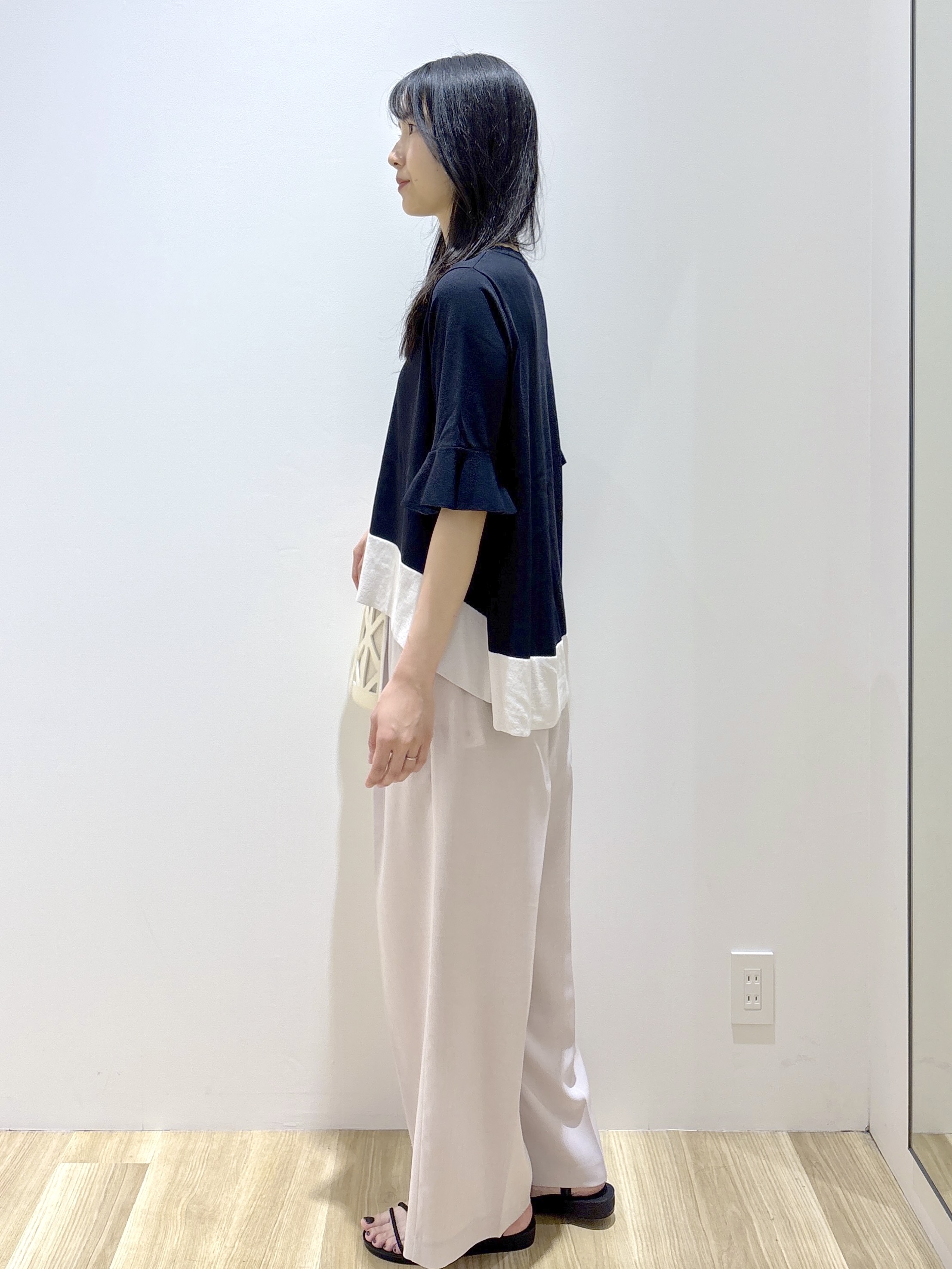 sachikoさんの「OPAQUE.CLIP｜【UV／遮熱性】配色フレアシルエットニット《洗濯機OK》」を使ったコーディネート