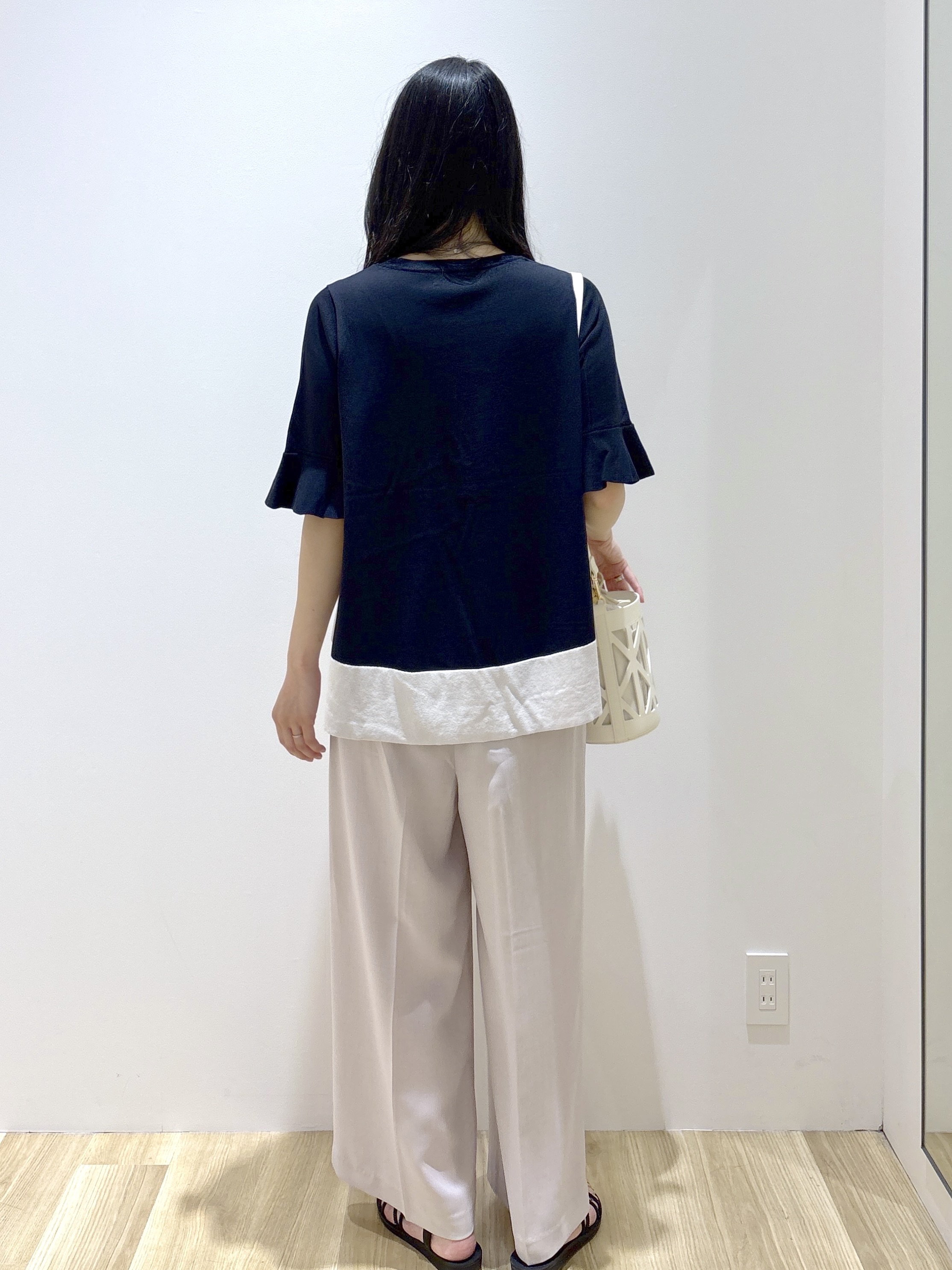 sachikoさんの「OPAQUE.CLIP｜【UV／遮熱性】配色フレアシルエットニット《洗濯機OK》」を使ったコーディネート