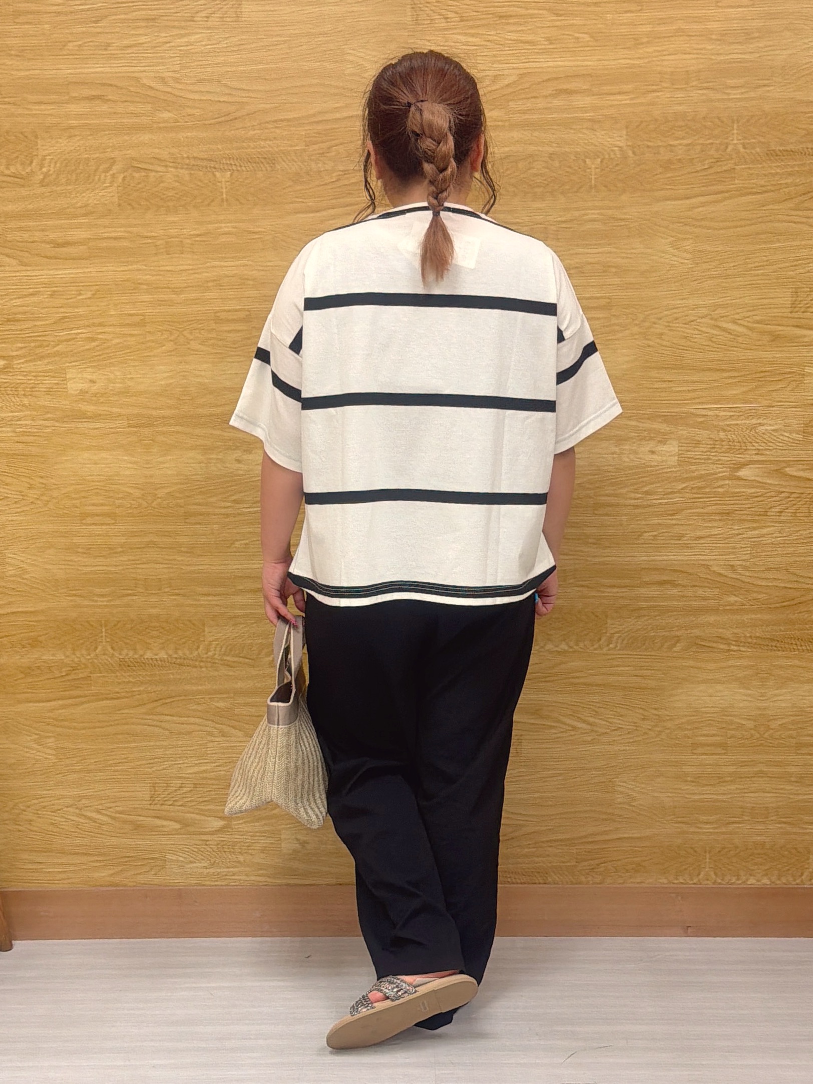 ぁむさんの「SHOO･LA･RUE｜【ひんやり/S-LL】涼しげで爽やか 太ボーダー斜め切り替えTシャツ」を使ったコーディネート
