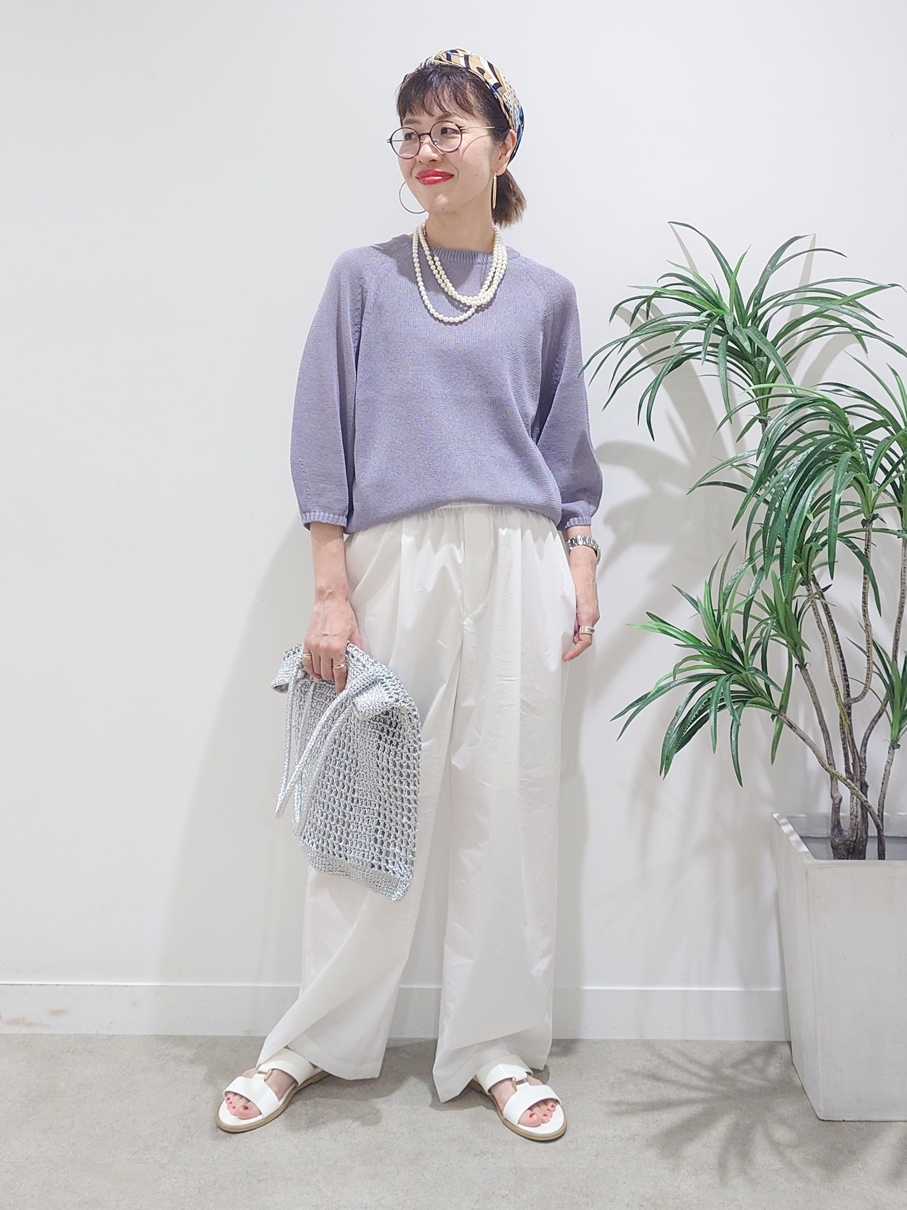 MUTSUKOさんの「UNTITLED｜【洗える/ゆったり】クルーネックドライニット」を使ったコーディネート