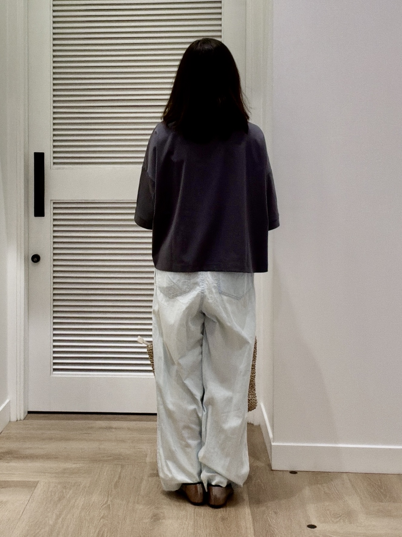 maruさんの「Dessin｜【新色追加/体型カバー】美光沢カットソーボクシーシルエット」を使ったコーディネート
