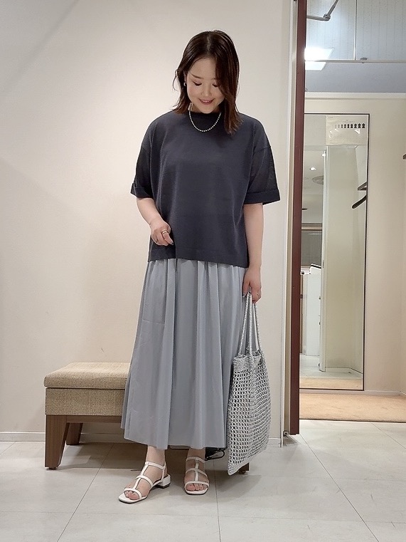 YUIさんの「UNTITLED｜【アンサンブル可/Tシャツ風/ゆったり】リラックスニットトップス」を使ったコーディネート