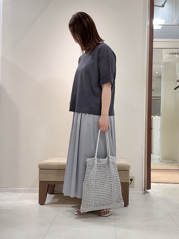 YUIさんの「UNTITLED｜【アンサンブル可/Tシャツ風/ゆったり】リラックスニットトップス」を使ったコーディネート
