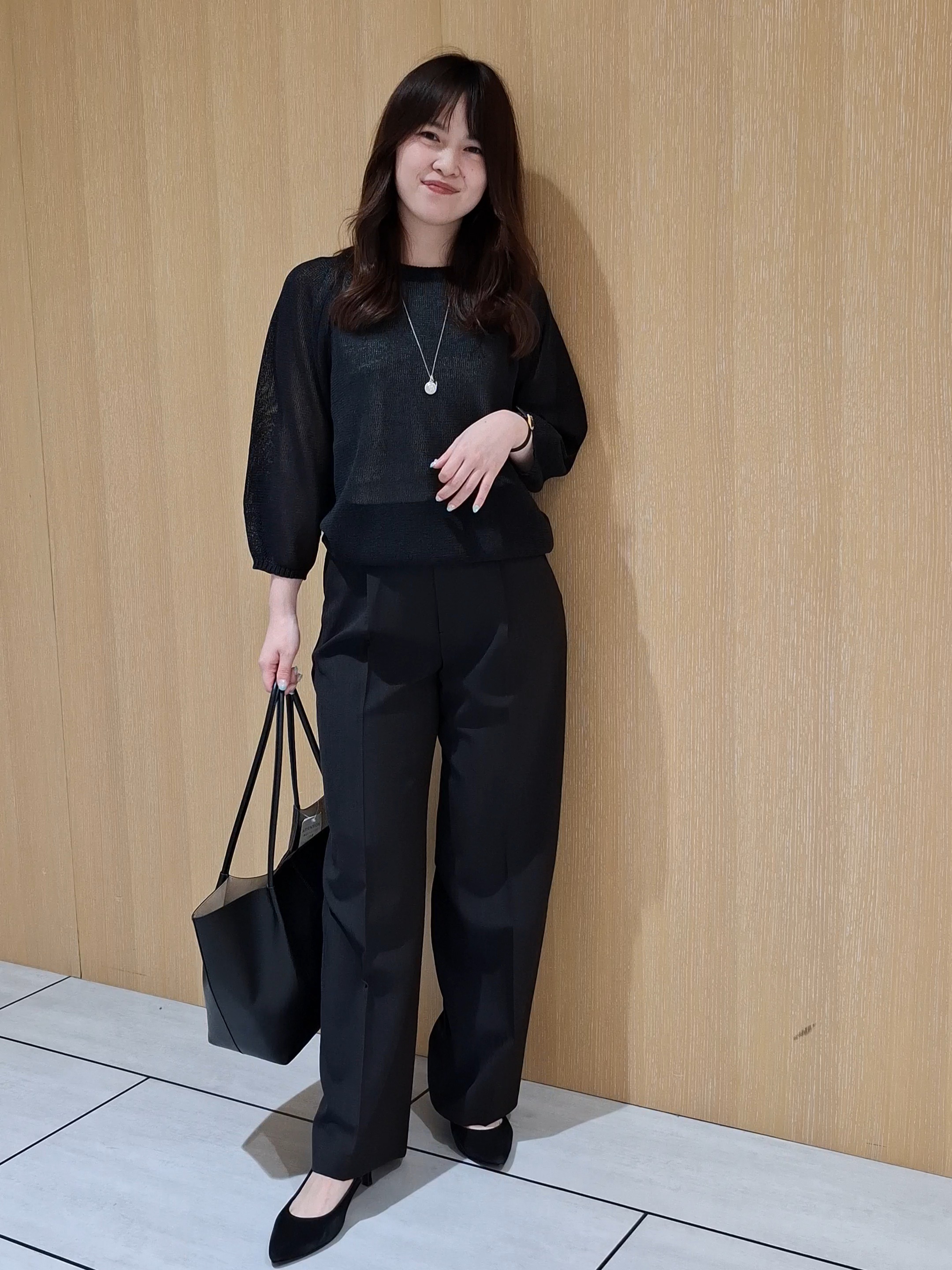 YuKaRiさんの「UNTITLED｜【洗える/ゆったり】クルーネックドライニット」を使ったコーディネート