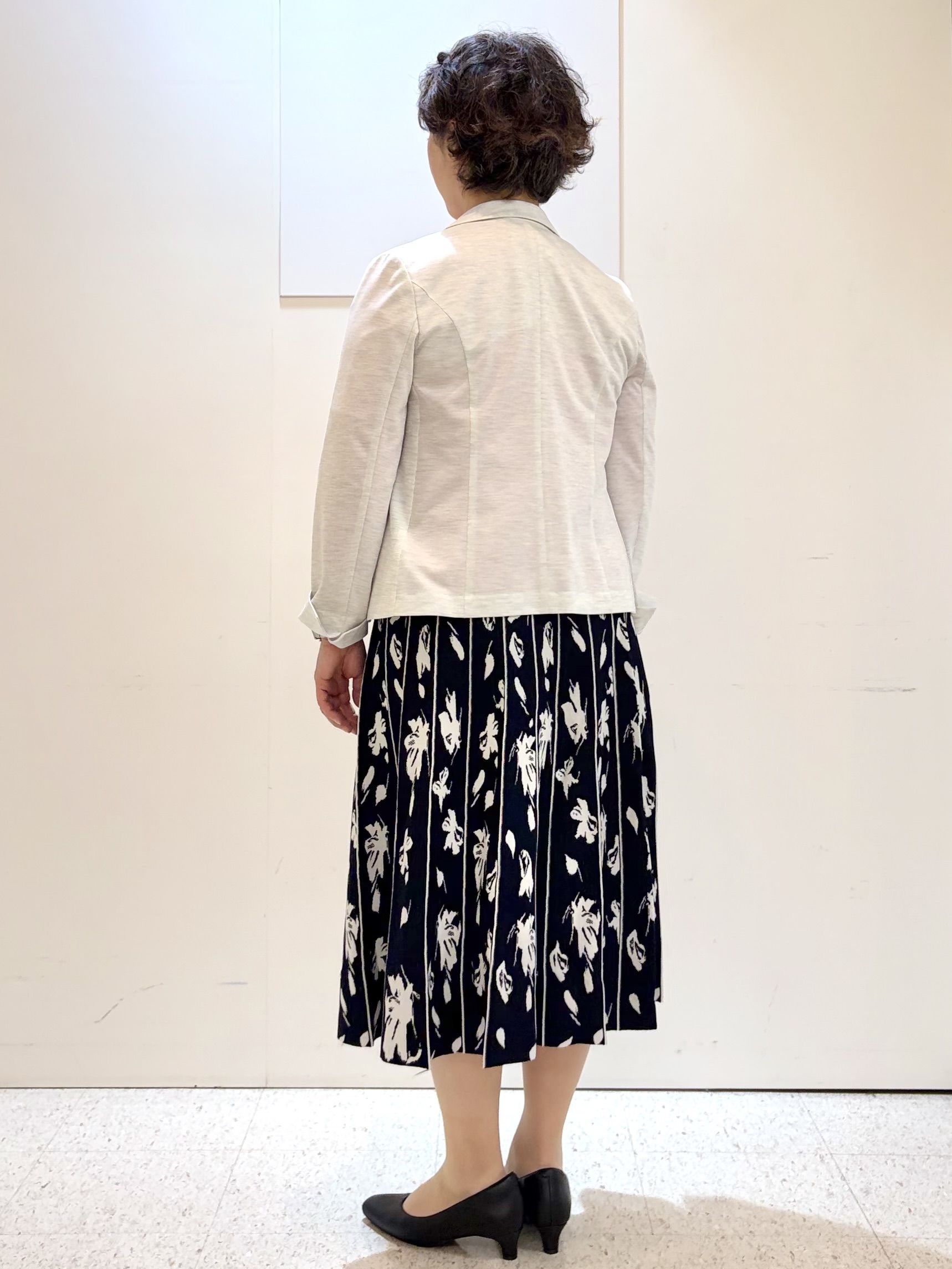 ヤスコさんの「Reflect｜【SS-4Lサイズ／UVカット／接触冷感】匠ジャケット／ベーシックテーラード」を使ったコーディネート