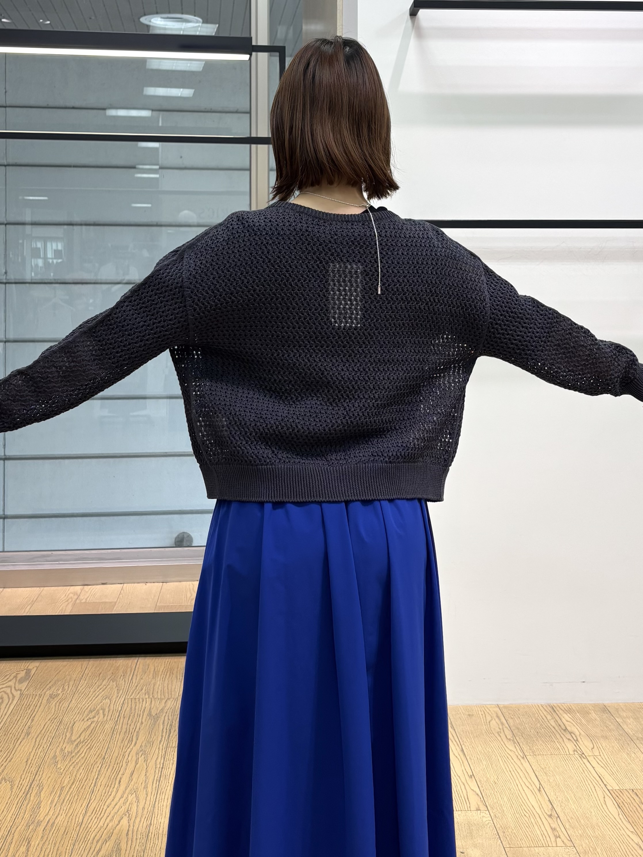 asamiさんの「INDIVI｜【UVケア／吸汗速乾】チェック柄タックボリュームスリーブトップス」を使ったコーディネート