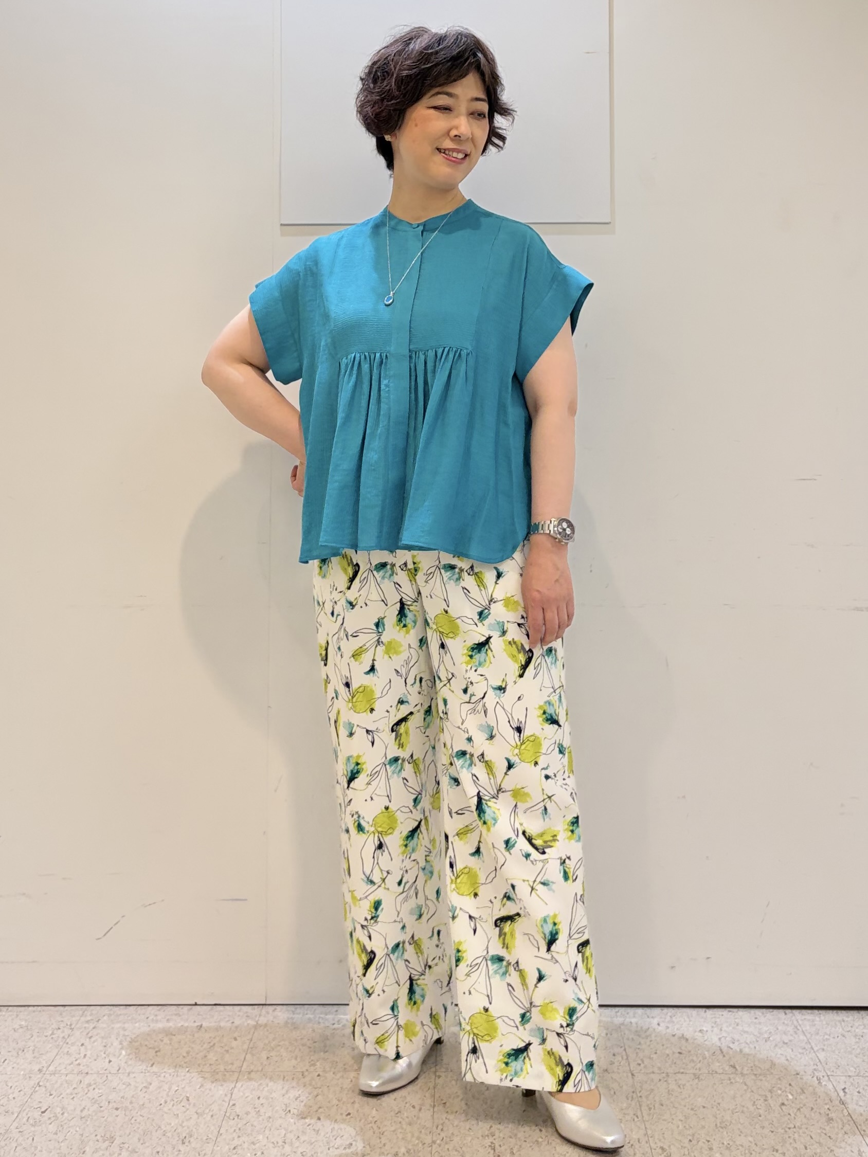 ヤスコさんの「Reflect｜【冷房対策に◎】すっきり見え着流しカーディガン」を使ったコーディネート