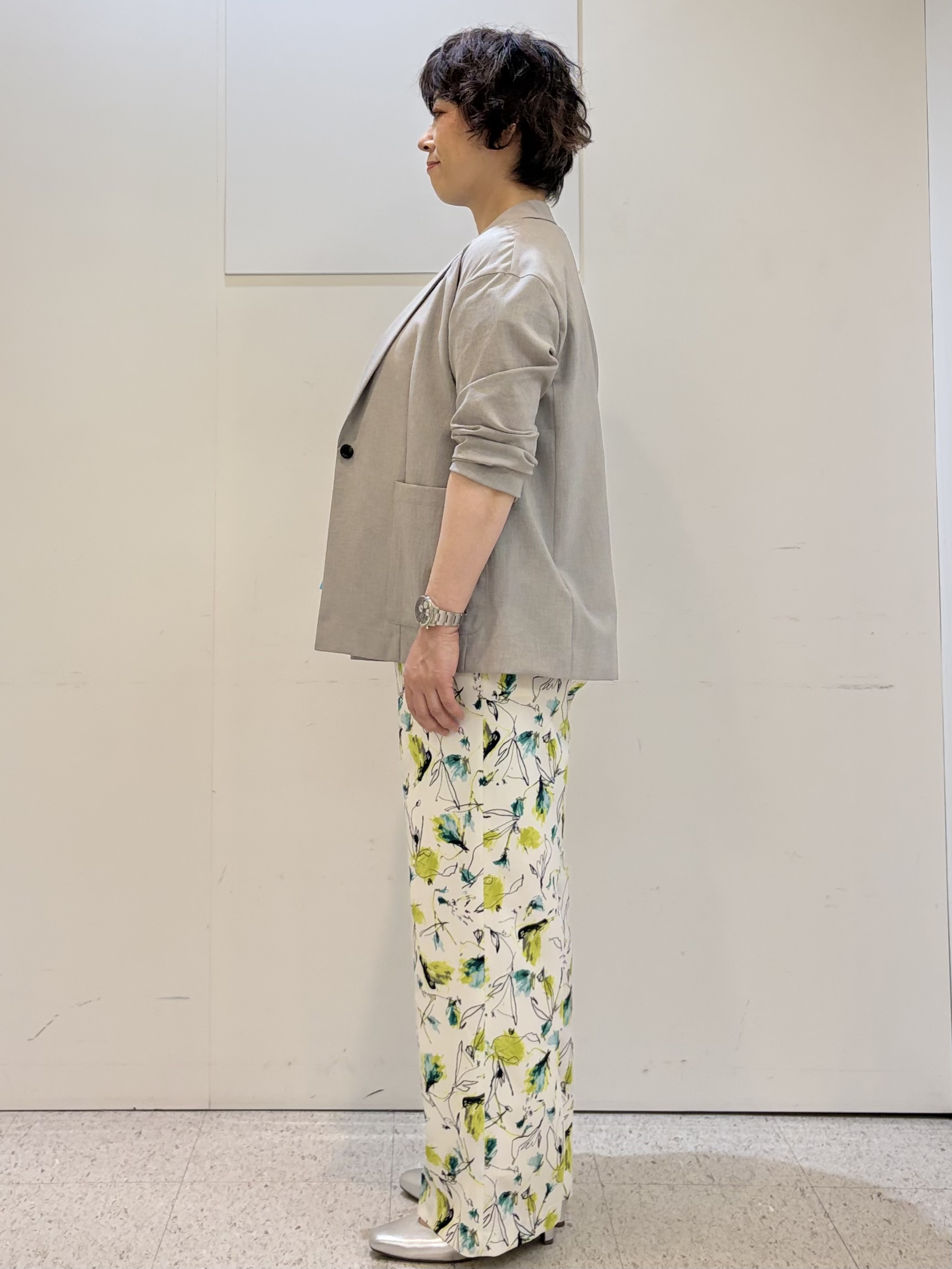ヤスコさんの「Reflect｜【SS-4Lサイズ／接触冷感／シワになりにくい】リラクシーテーラードジャケット」を使ったコーディネート