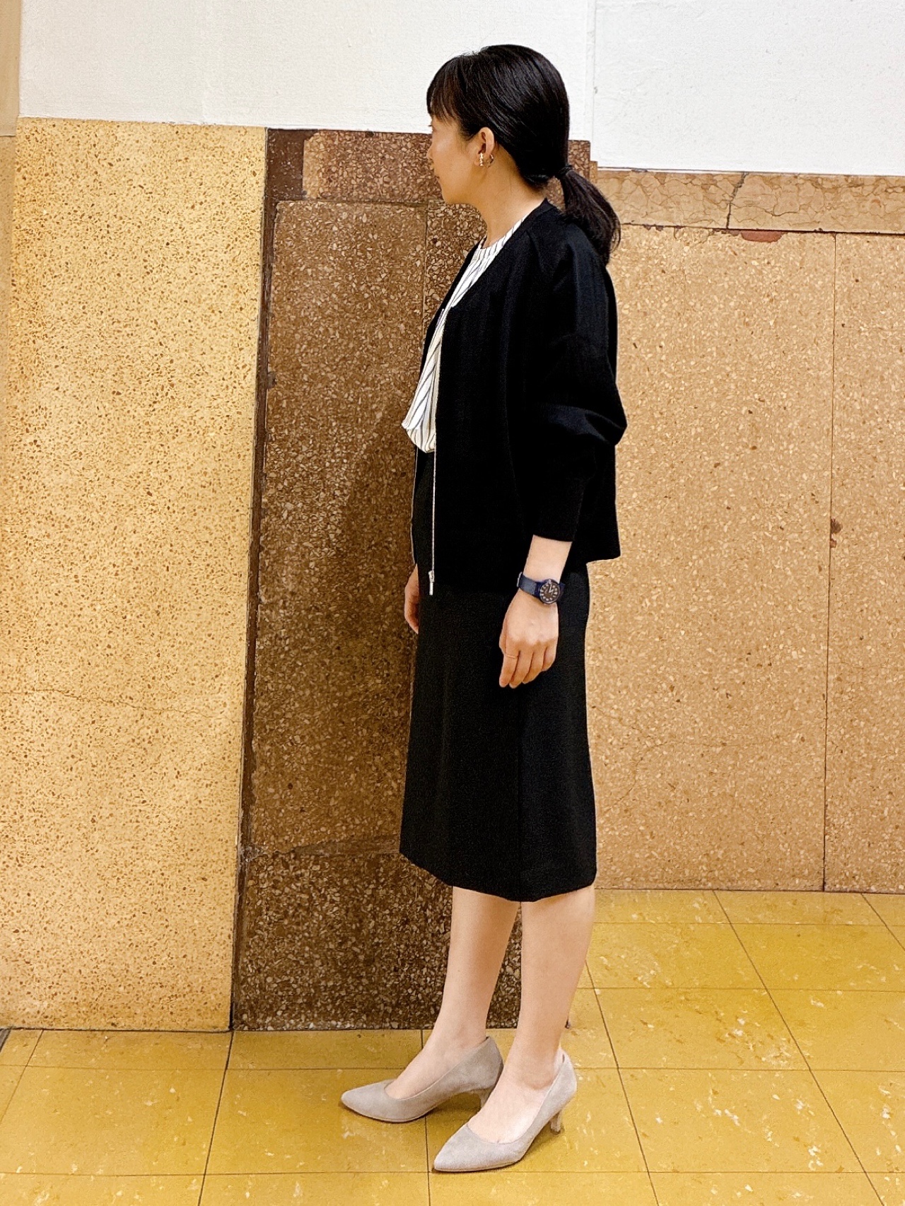 hattoriさんの「INDIVI｜【アンサンブル可/日除け・冷房対策】シアーレーヨンZIPカーディガン」を使ったコーディネート