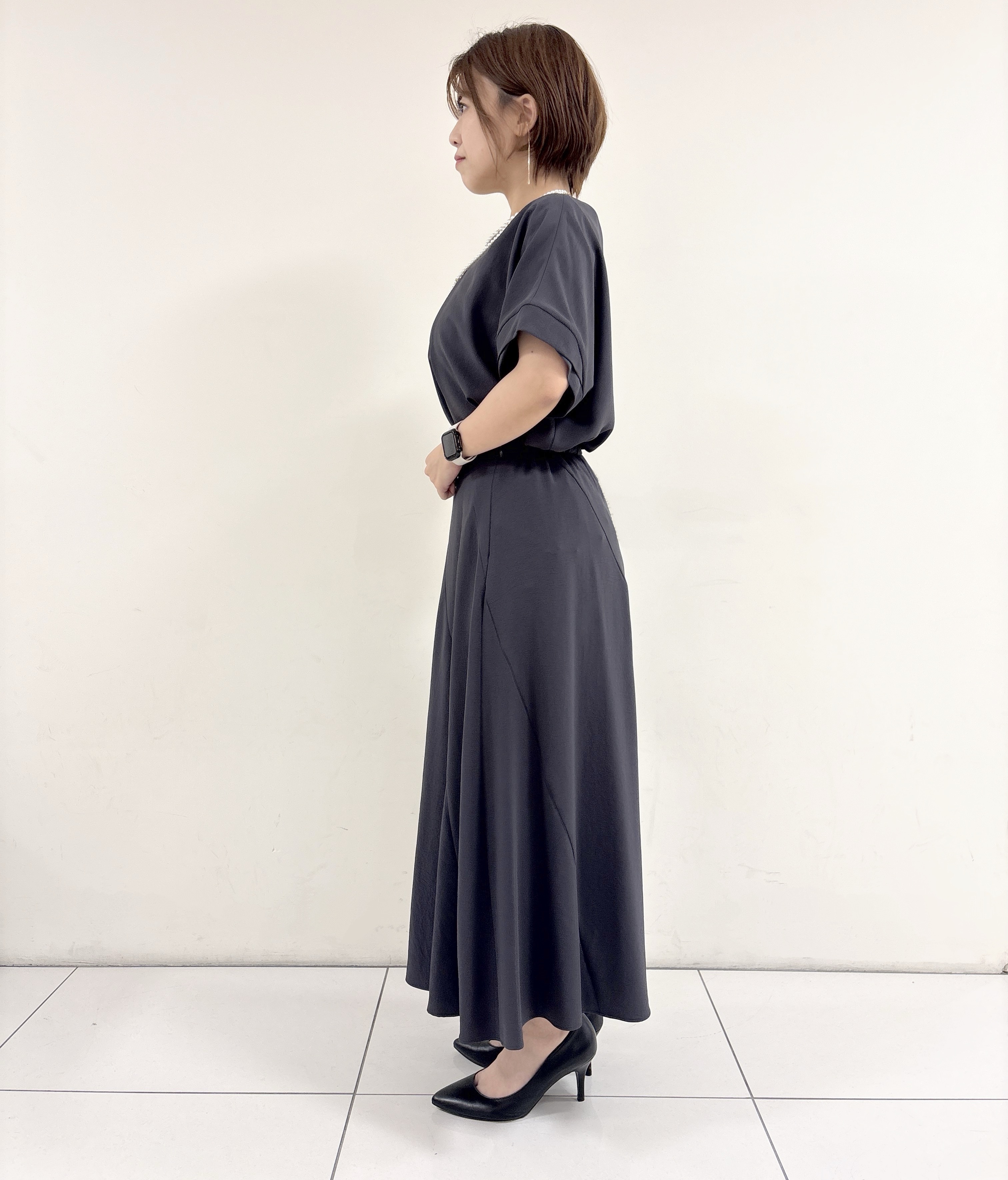ayumiさんの「UNTITLED｜【前後2WAY/はっ水/セットアップ可】リラクシーフレンチスリーブブラウス」を使ったコーディネート