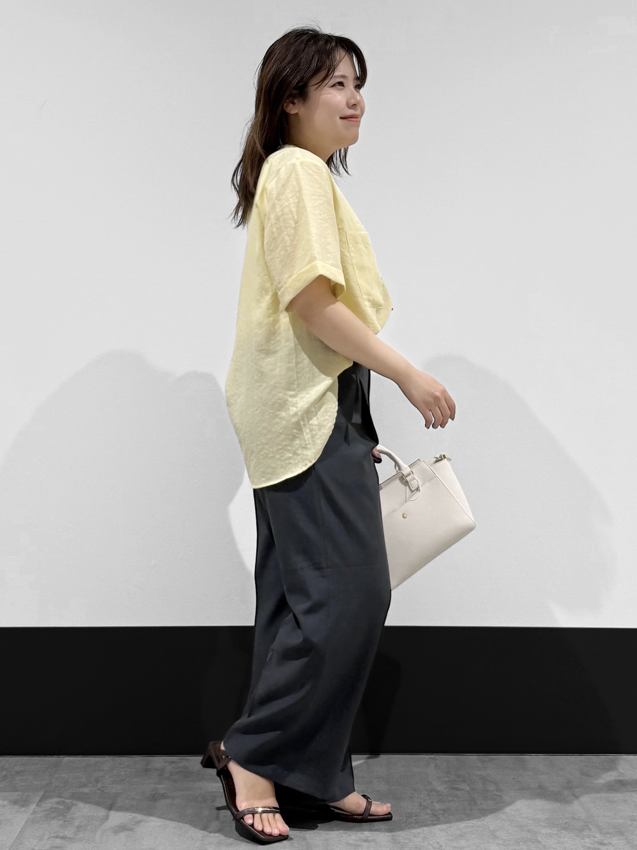 macchaさんの「THE SHOP TK｜【M-XL/刻みネックですっきり見え】Wポケット金ボタン 5分袖シャツ」を使ったコーディネート