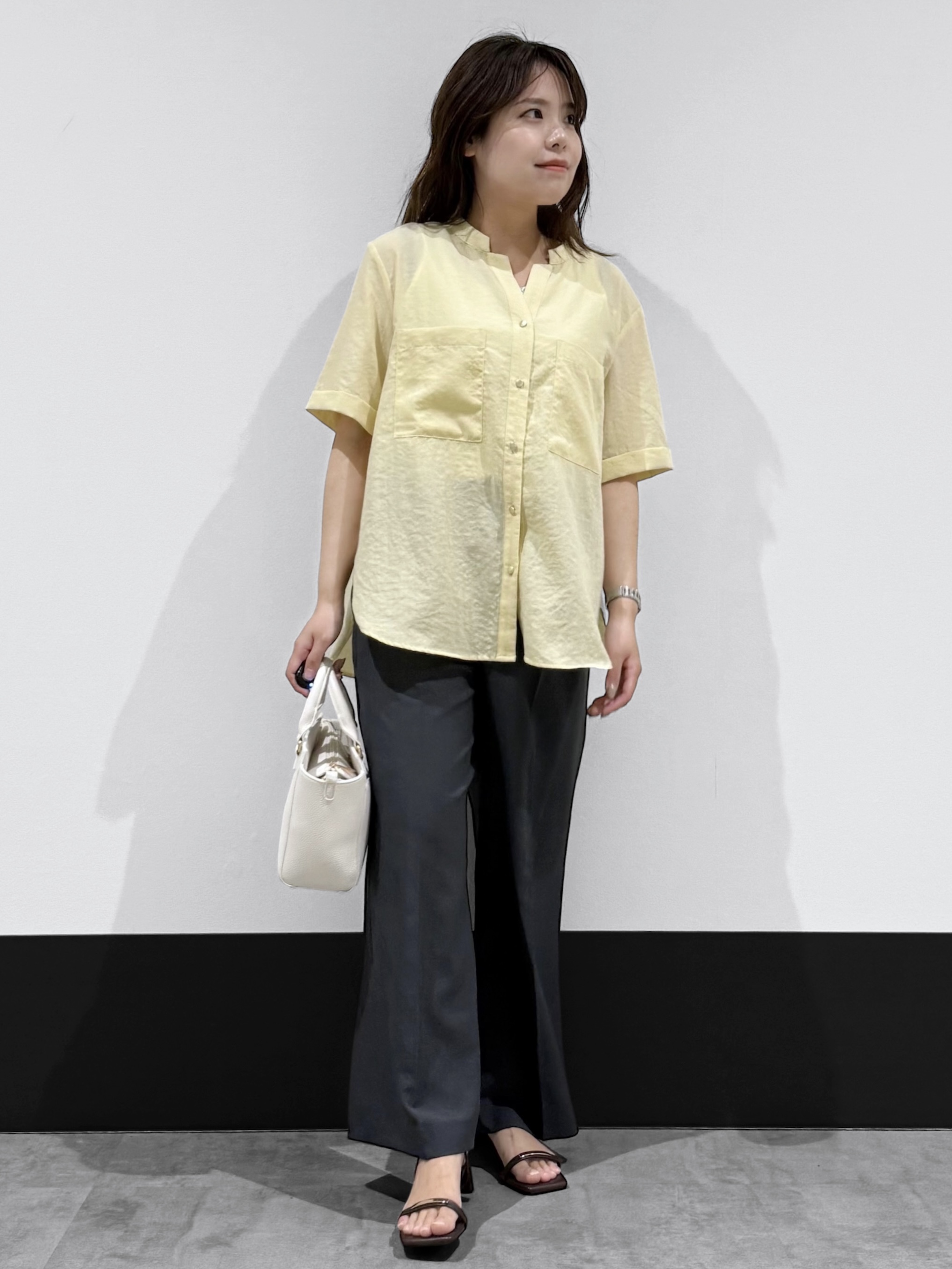 macchaさんの「THE SHOP TK｜【M-XL/刻みネックですっきり見え】Wポケット金ボタン 5分袖シャツ」を使ったコーディネート