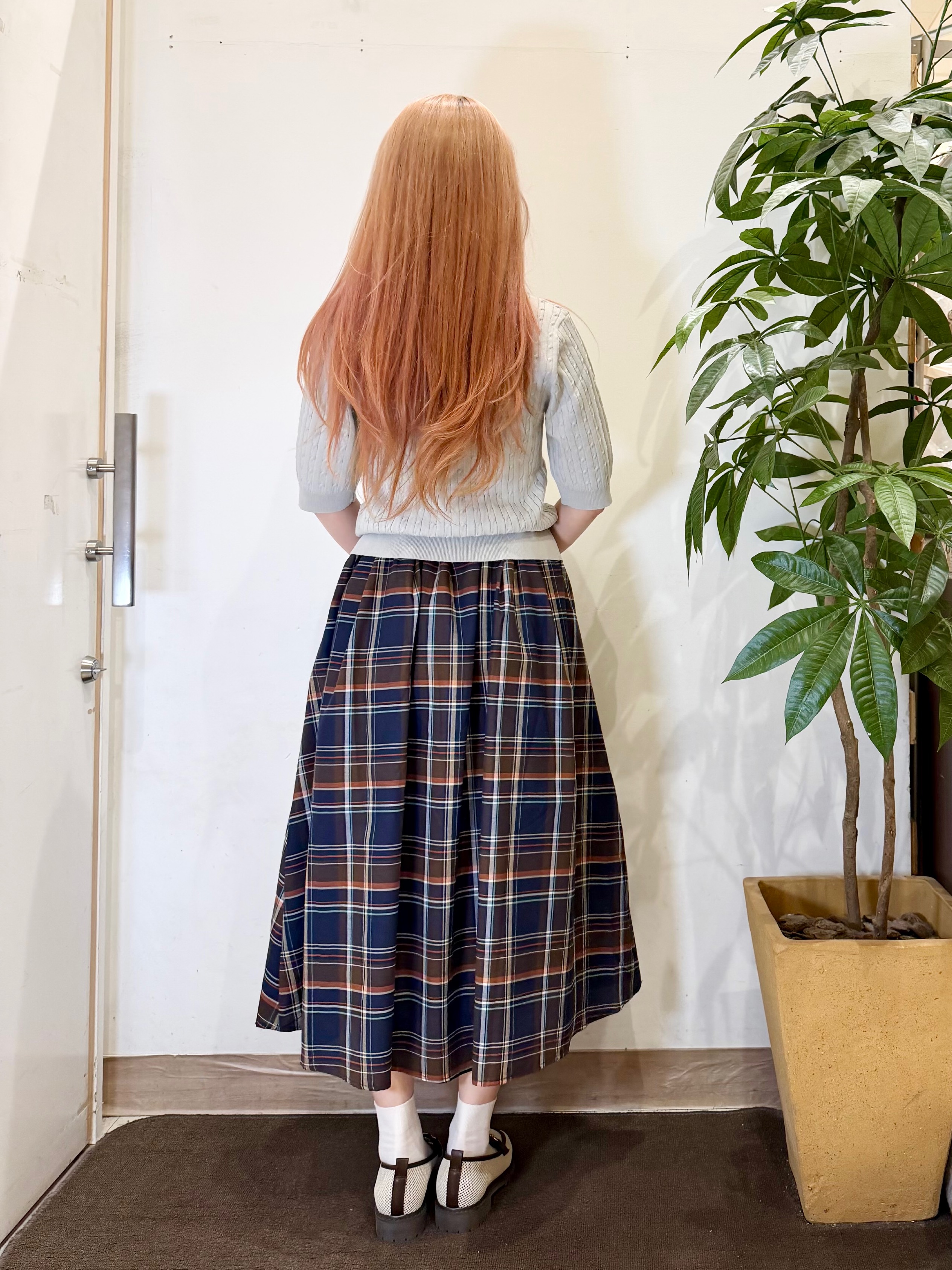 AYUMIさんの「SHOO･LA･RUE｜【洗濯機可/S-LL】ミニケーブルで上品に 5分袖ニット」を使ったコーディネート
