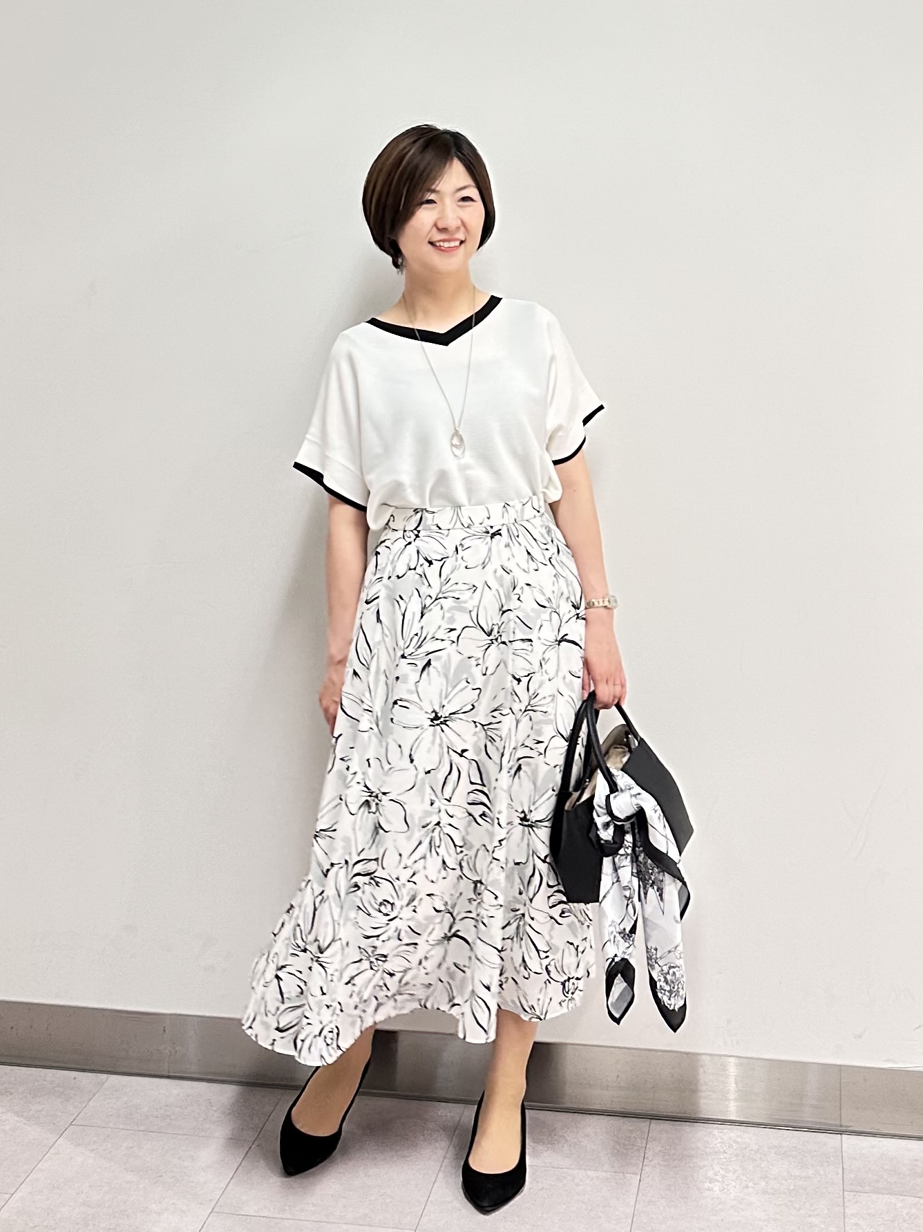 みなこさんの「UNTITLED｜【11色展開/体型カバー】前後2WAYフレンチスリーブニット」を使ったコーディネート