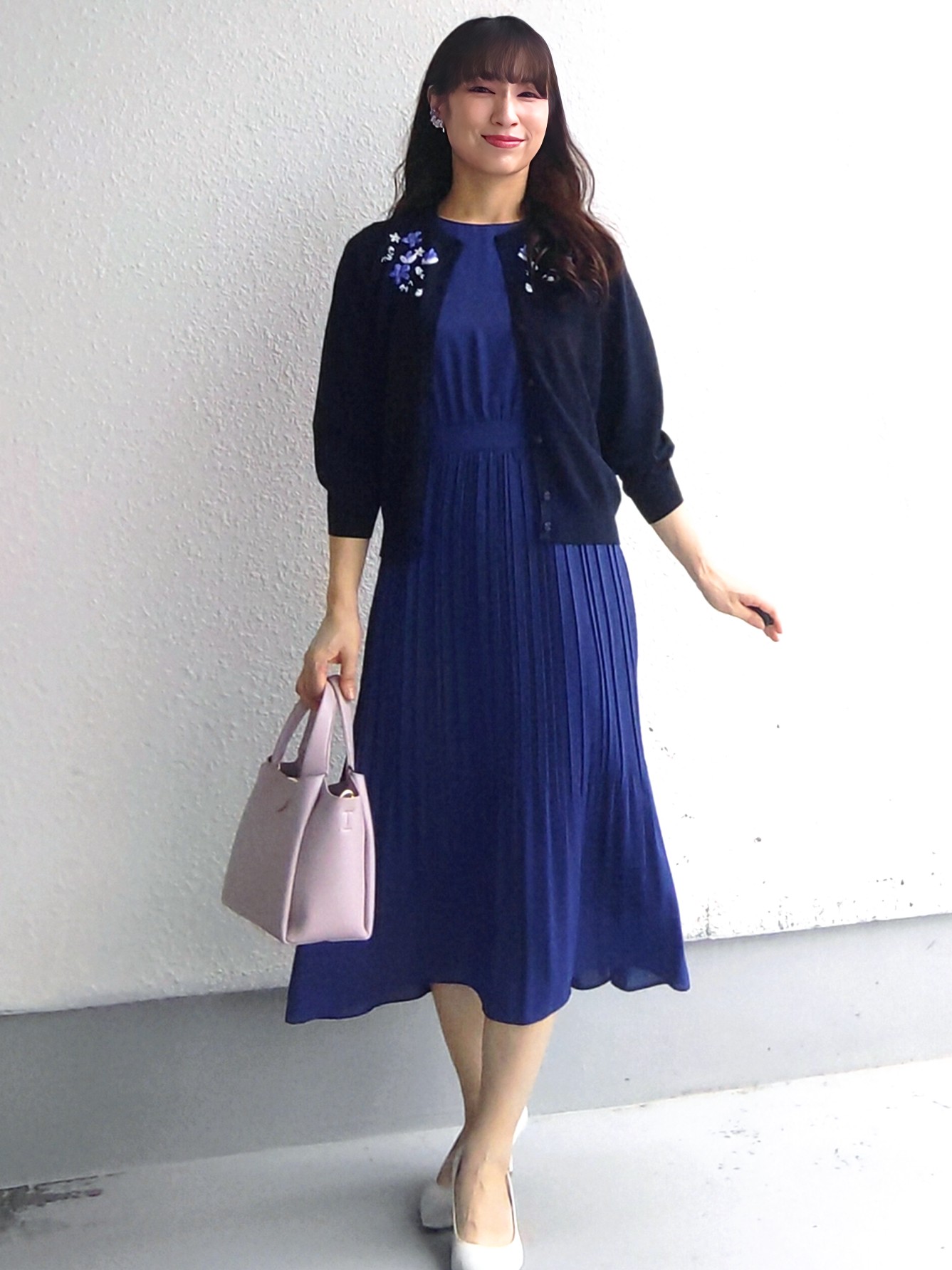 keinaさんの「SunaUna｜【SS～Lサイズ展開／スパンコール・ビジュー・刺繍】クラフトカーディガン」を使ったコーディネート