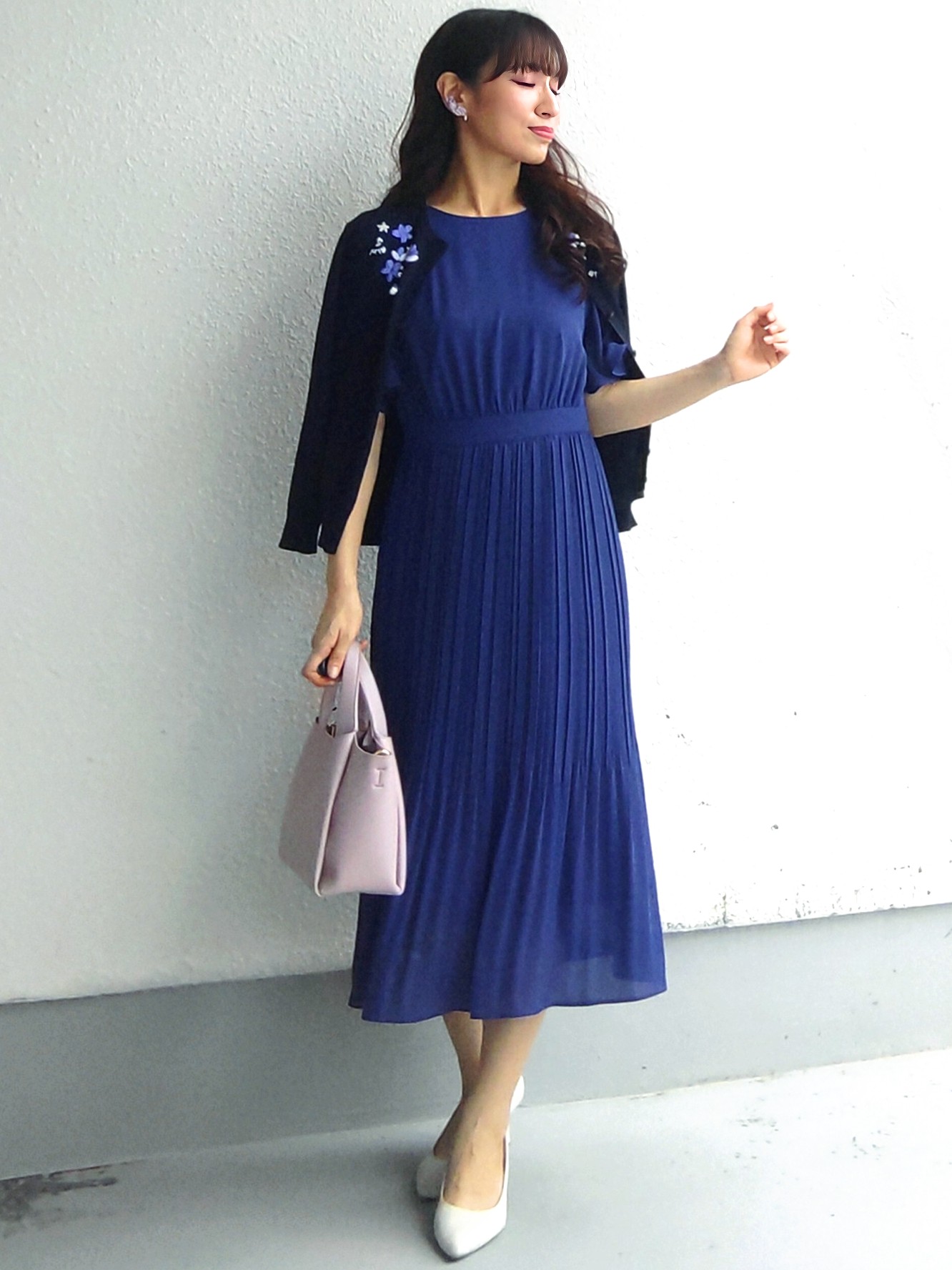 keinaさんの「SunaUna｜【SS～Lサイズ展開／スパンコール・ビジュー・刺繍】クラフトカーディガン」を使ったコーディネート