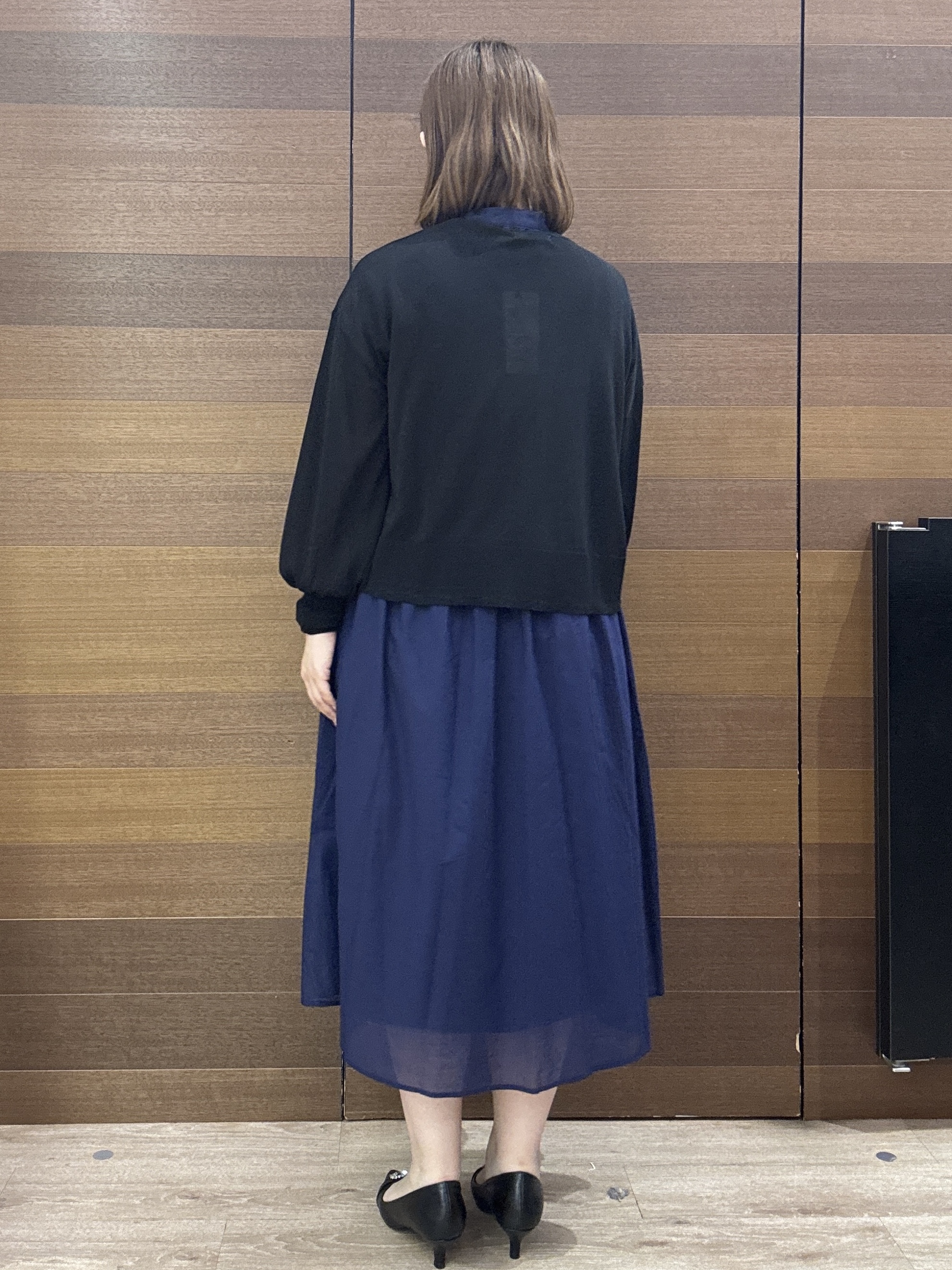 yumeさんの「OPAQUE.CLIP｜【接触冷感】シアーショートトッパーカーディガン《洗濯機OK／抗ピル》」を使ったコーディネート